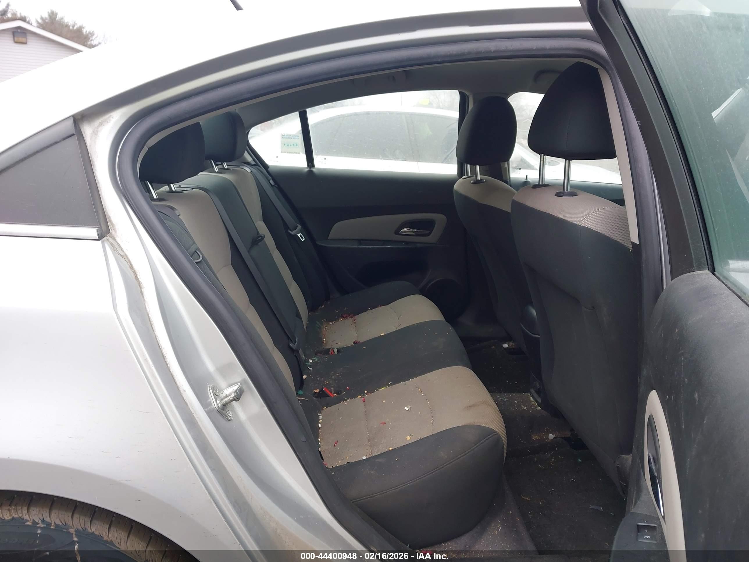 CHEVROLET CRUZE image 8