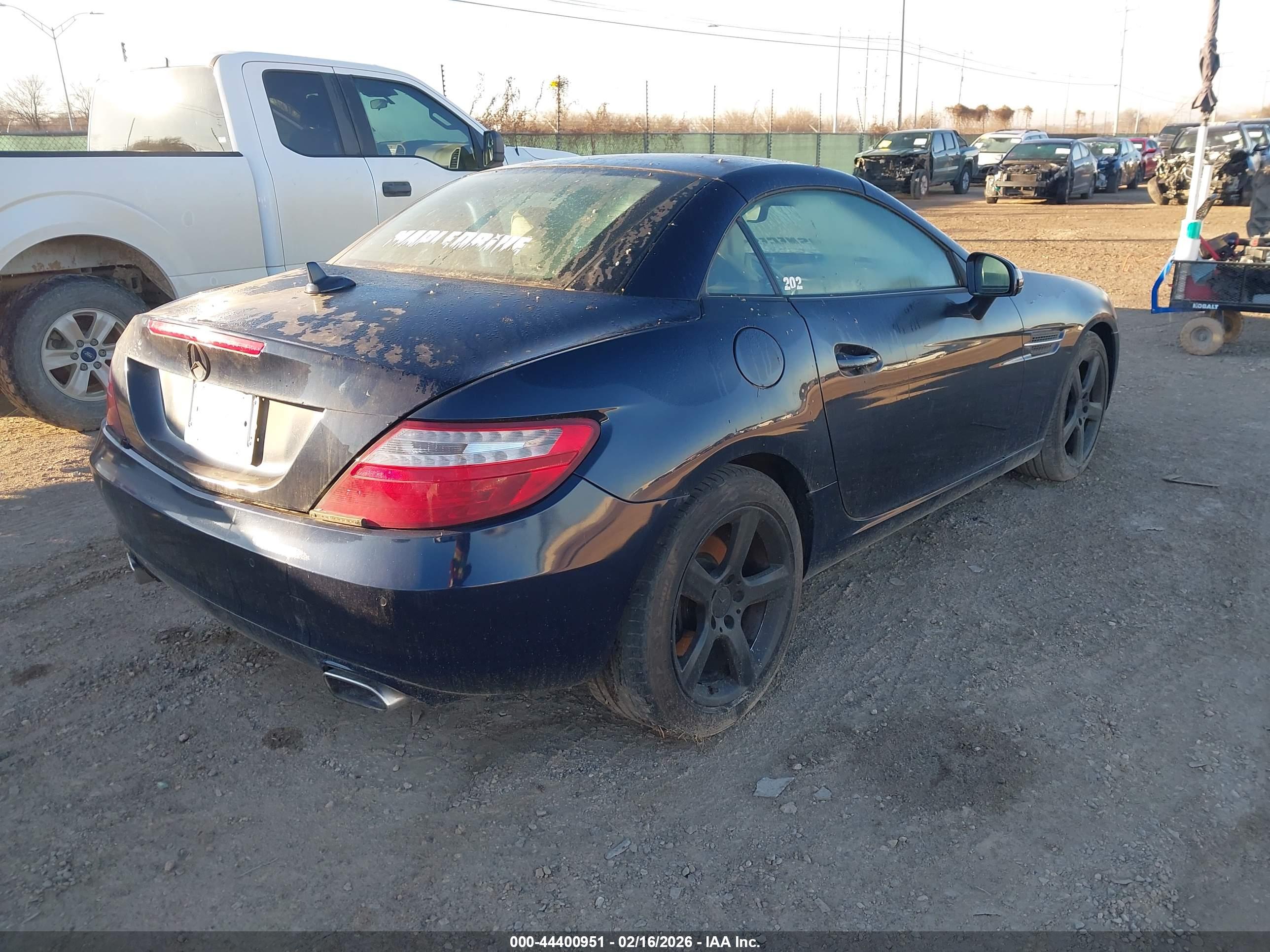MERCEDES-BENZ SLK image 4