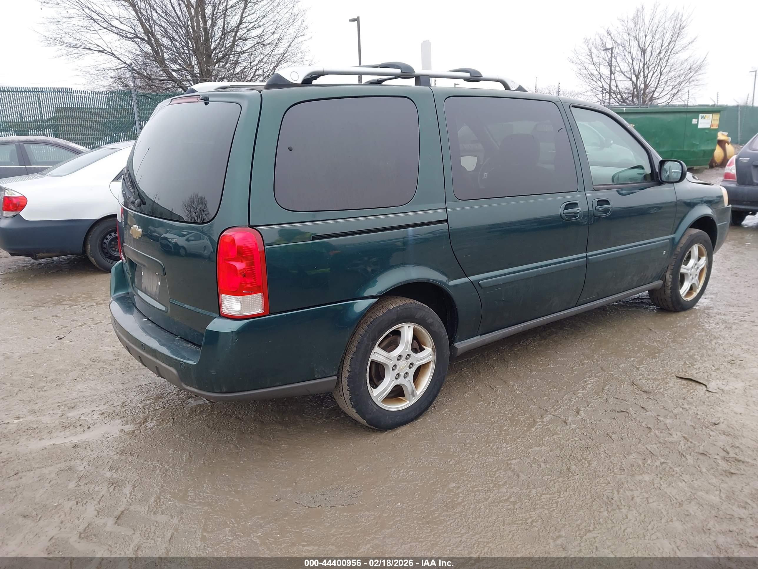 CHEVROLET UPLANDER image 4