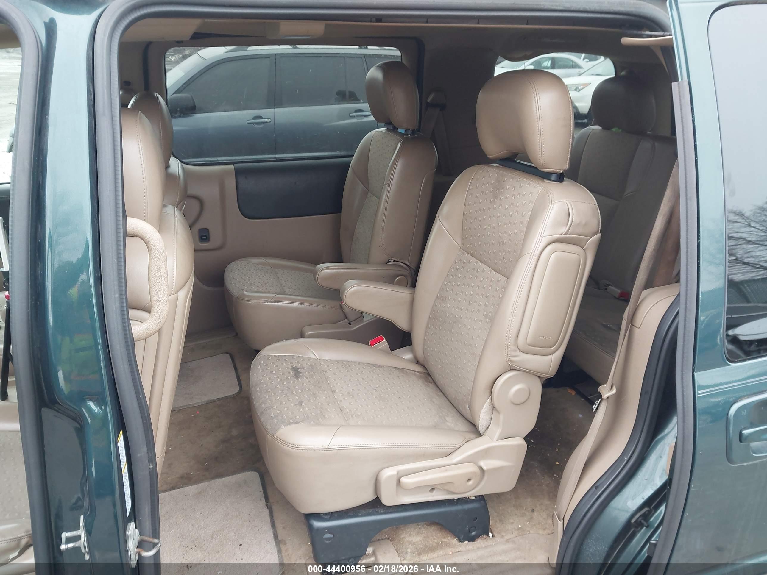 CHEVROLET UPLANDER image 8