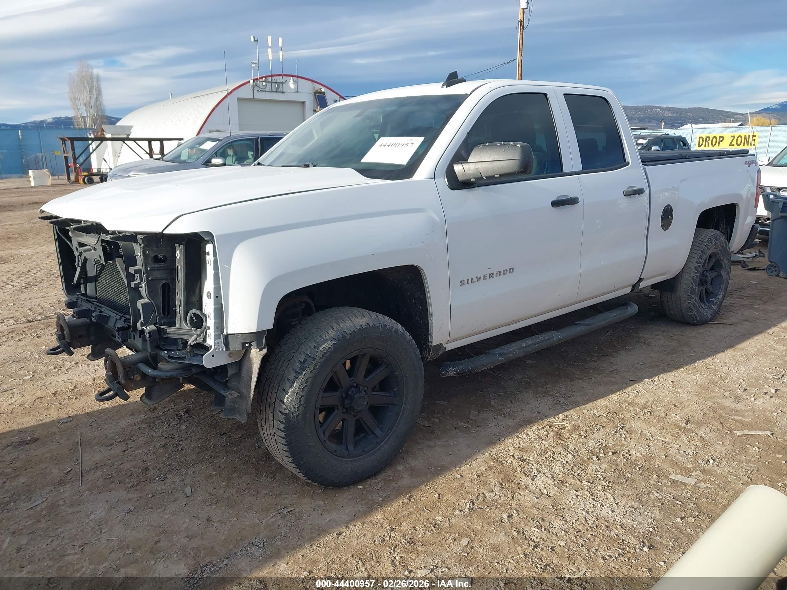 CHEVROLET SILVERADO image 2