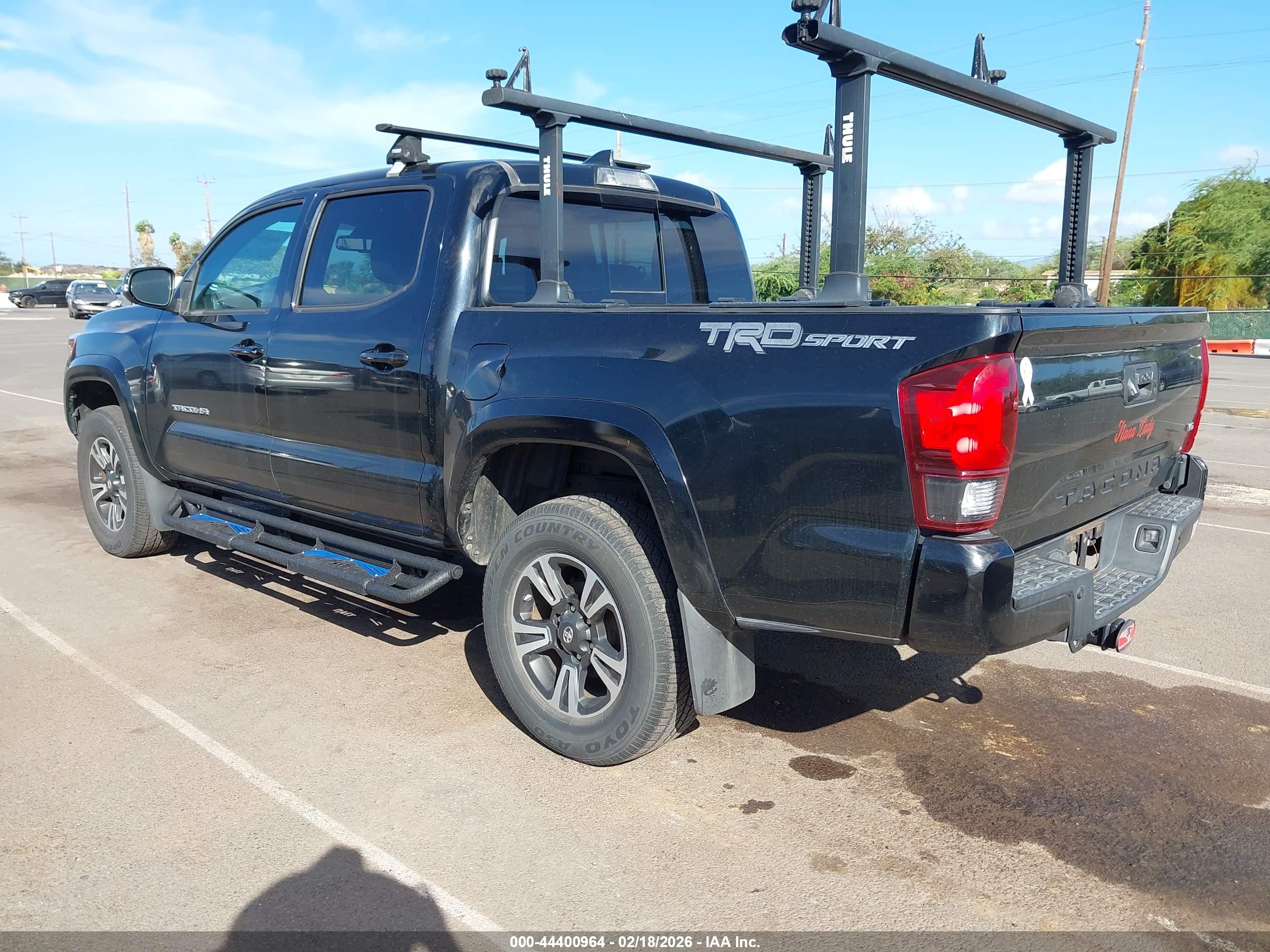 TOYOTA TACOMA image 3