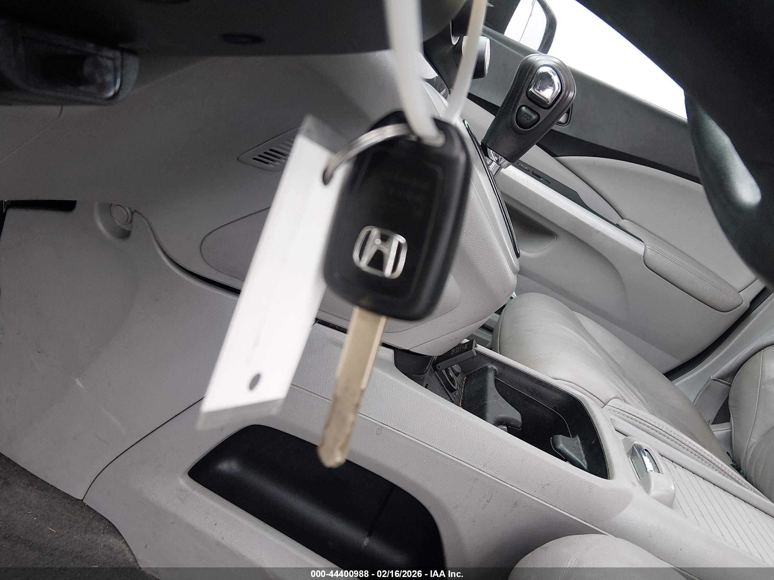 HONDA CR-V image 11