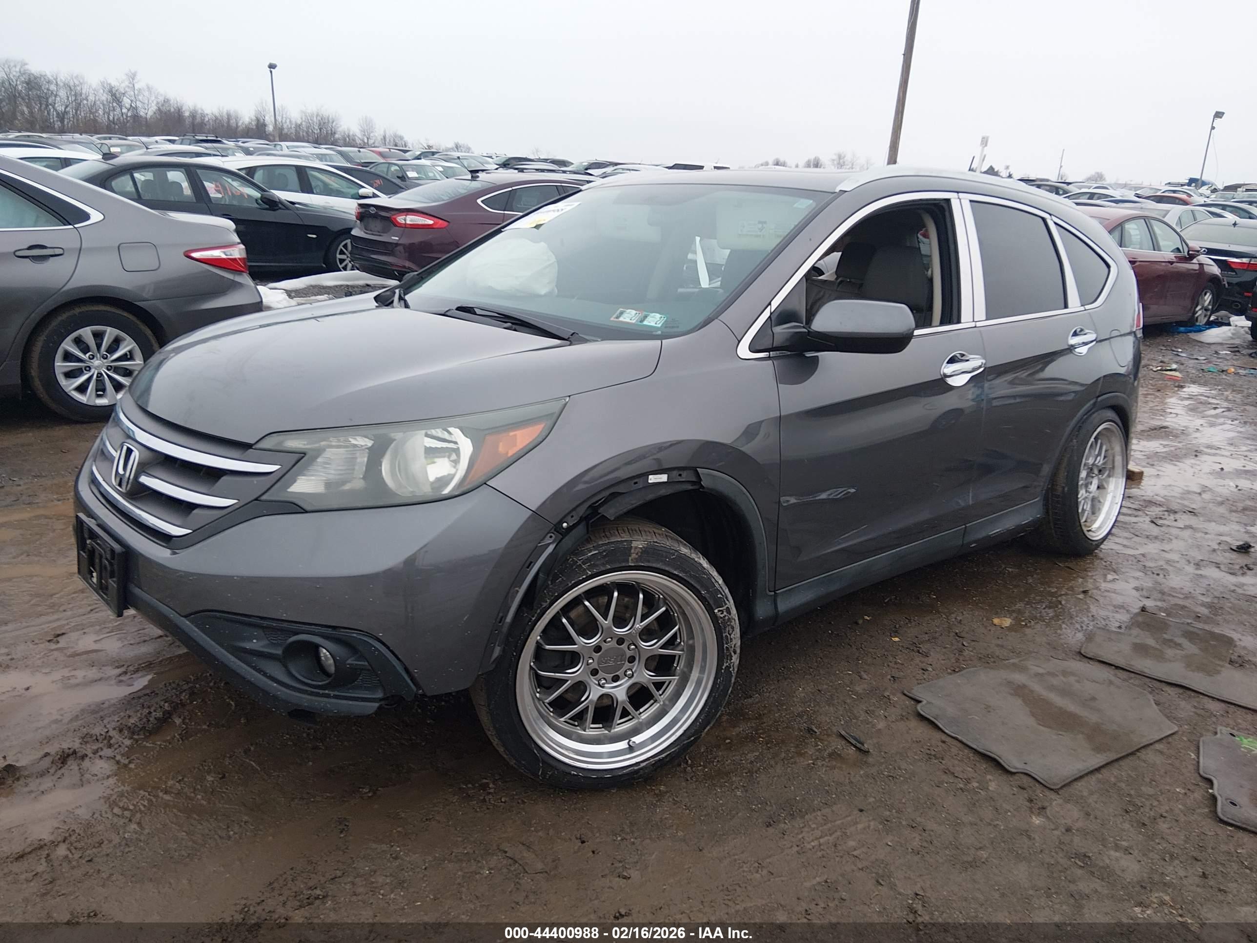 HONDA CR-V image 2