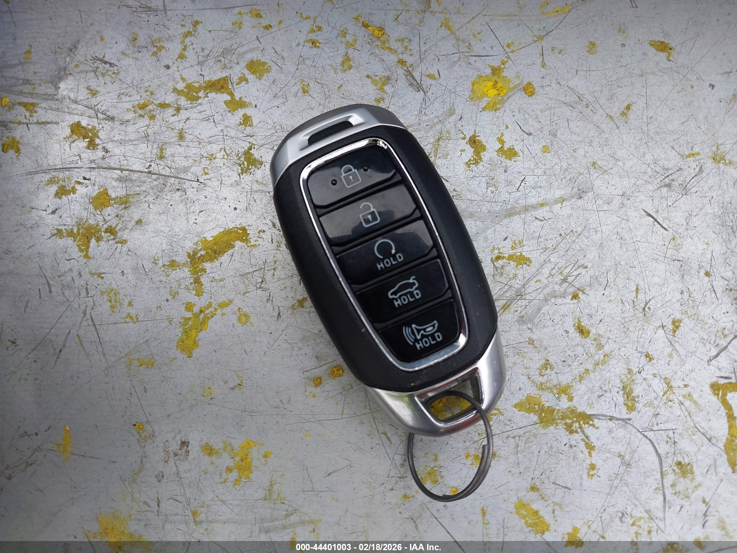 HYUNDAI ELANTRA image 11