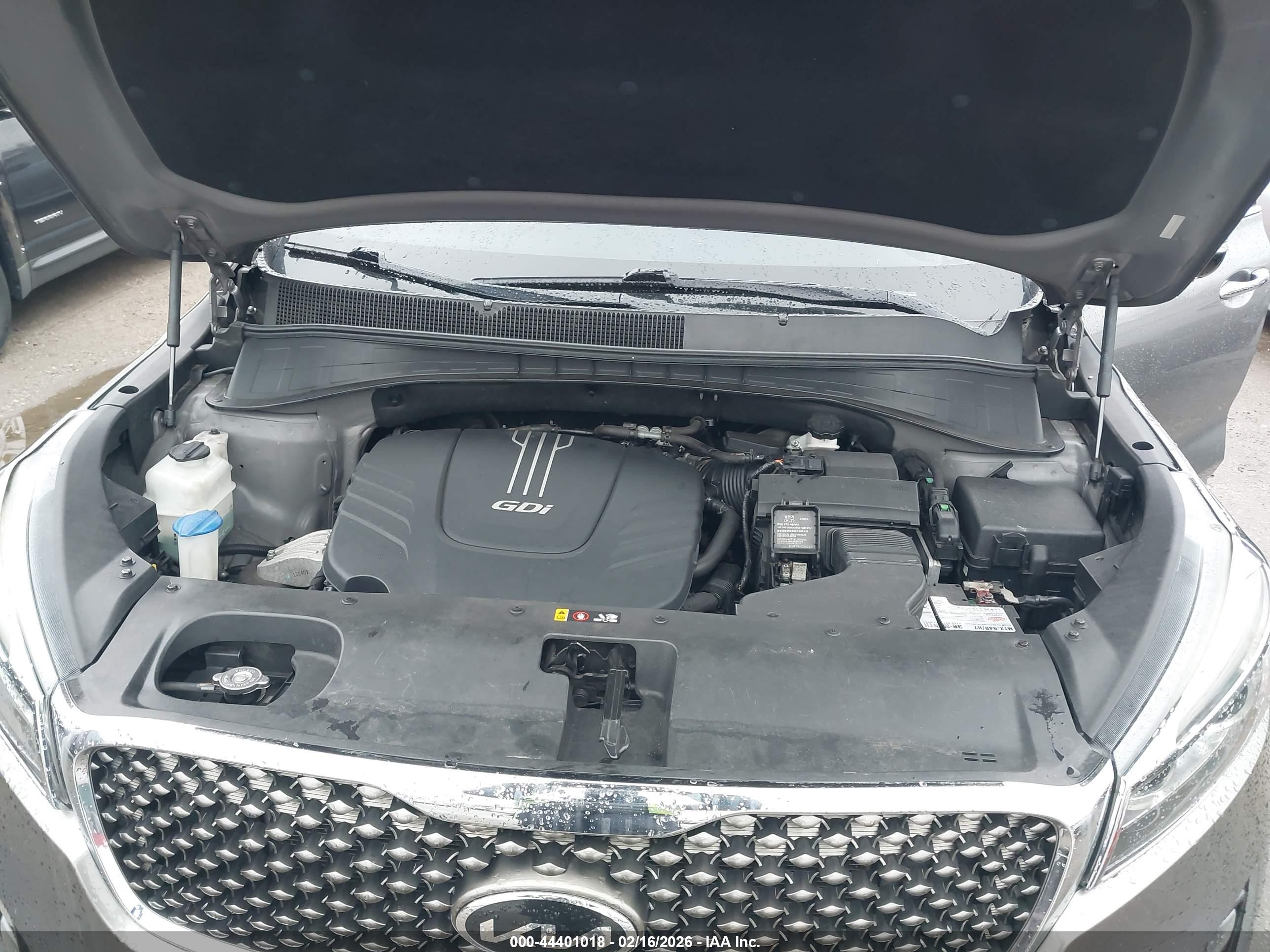 KIA SORENTO image 10