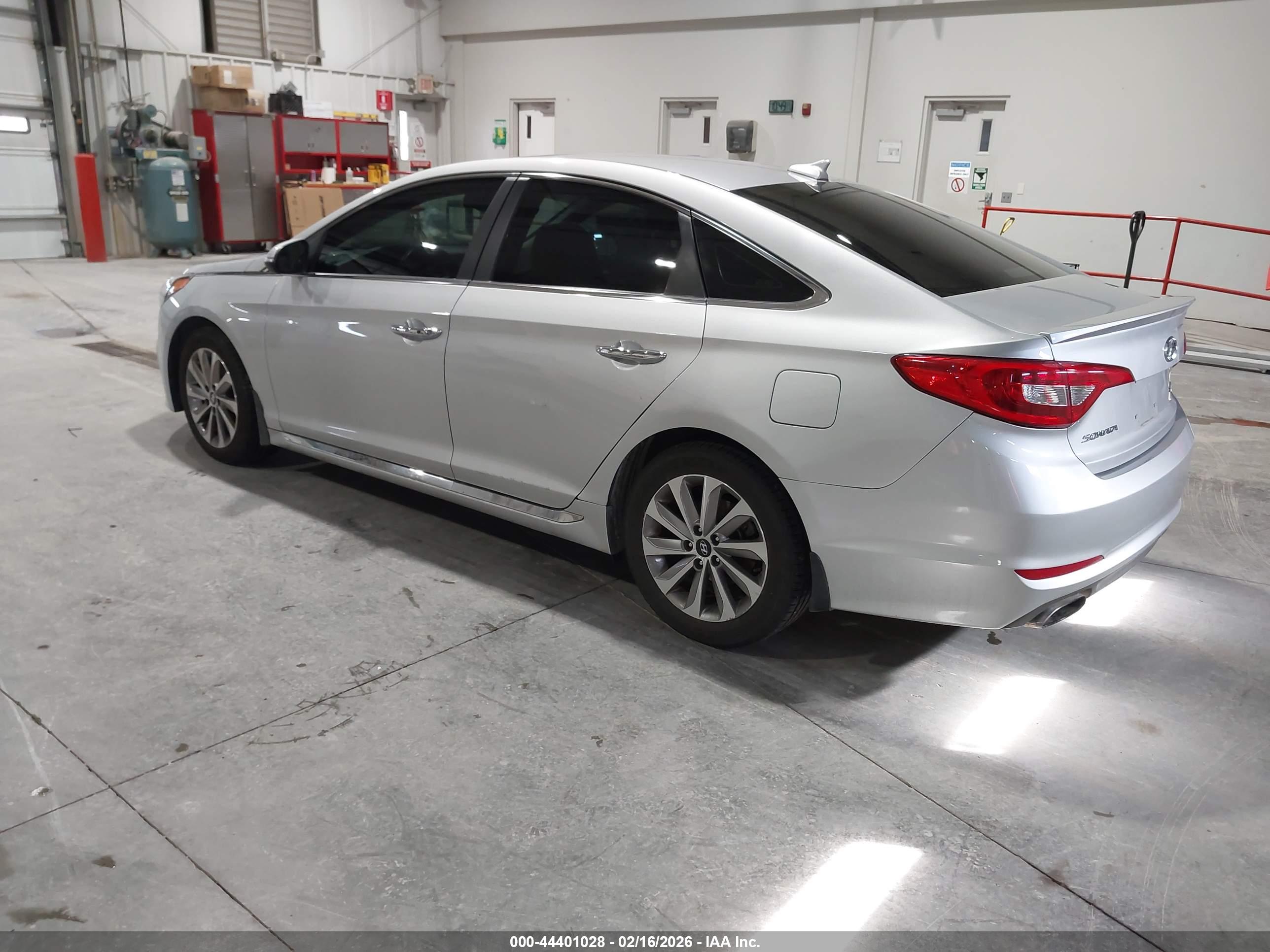HYUNDAI SONATA image 3