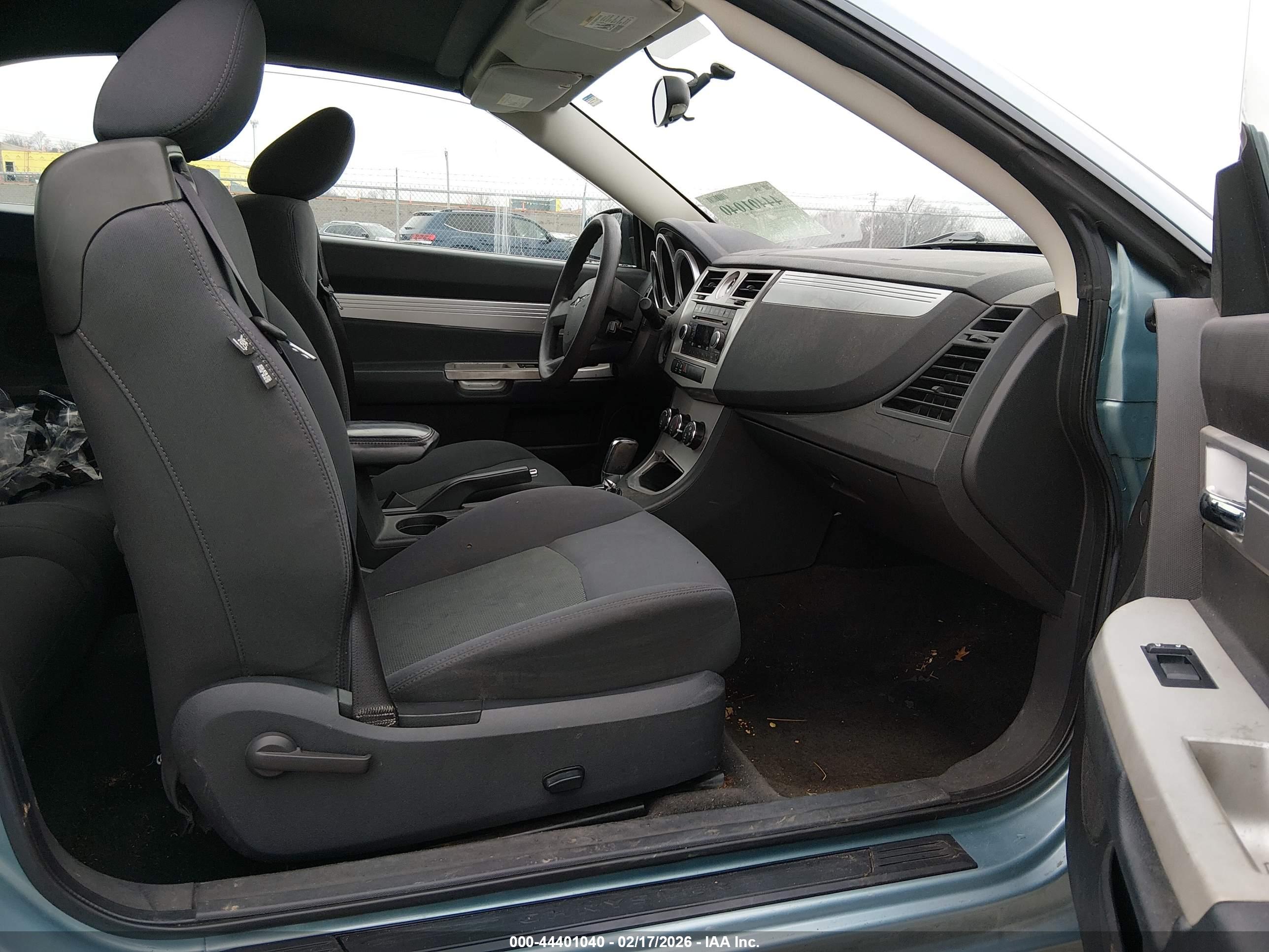 CHRYSLER SEBRING image 5