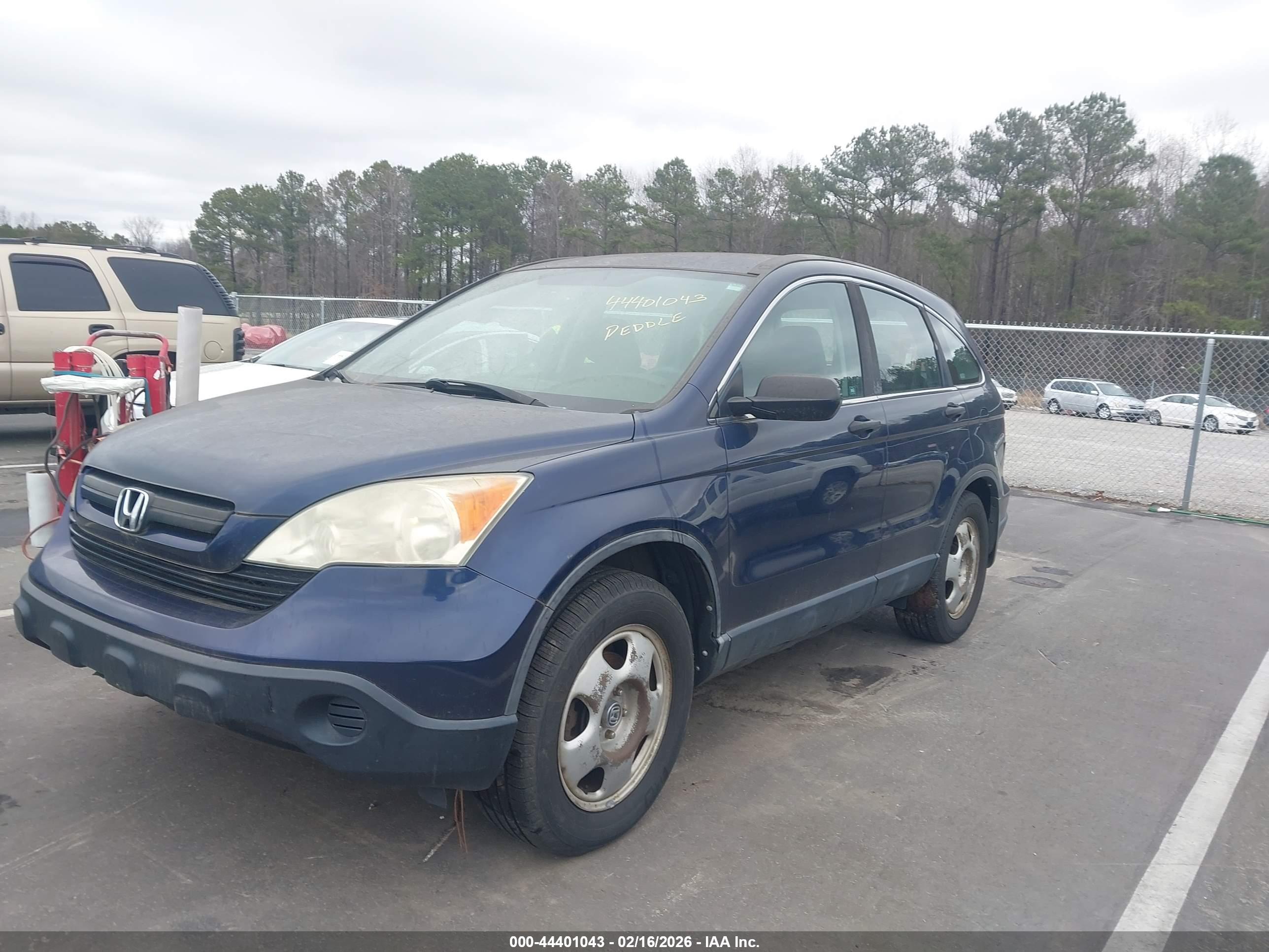 HONDA CR-V image 2