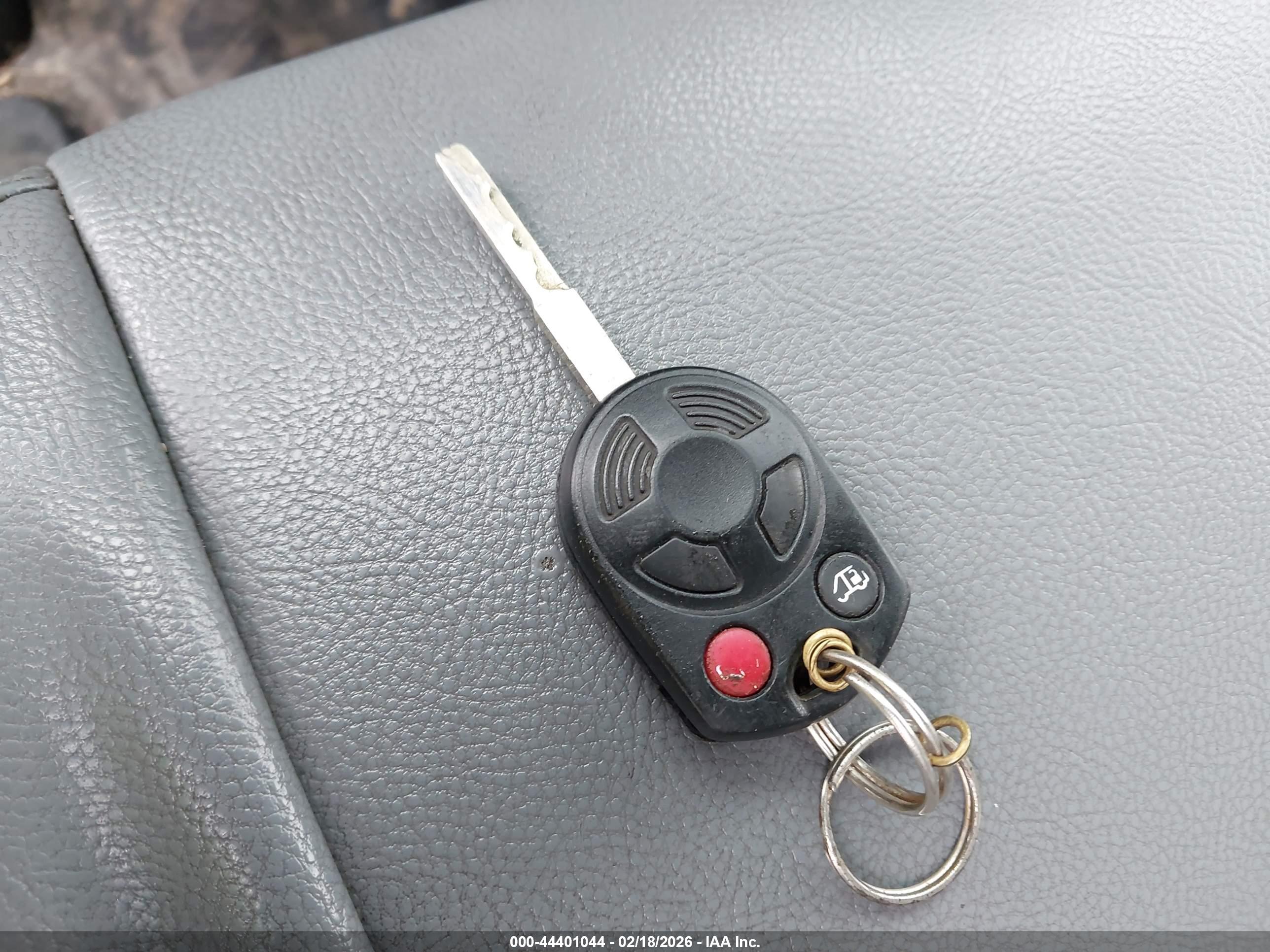 FORD TRANSIT-150 image 11