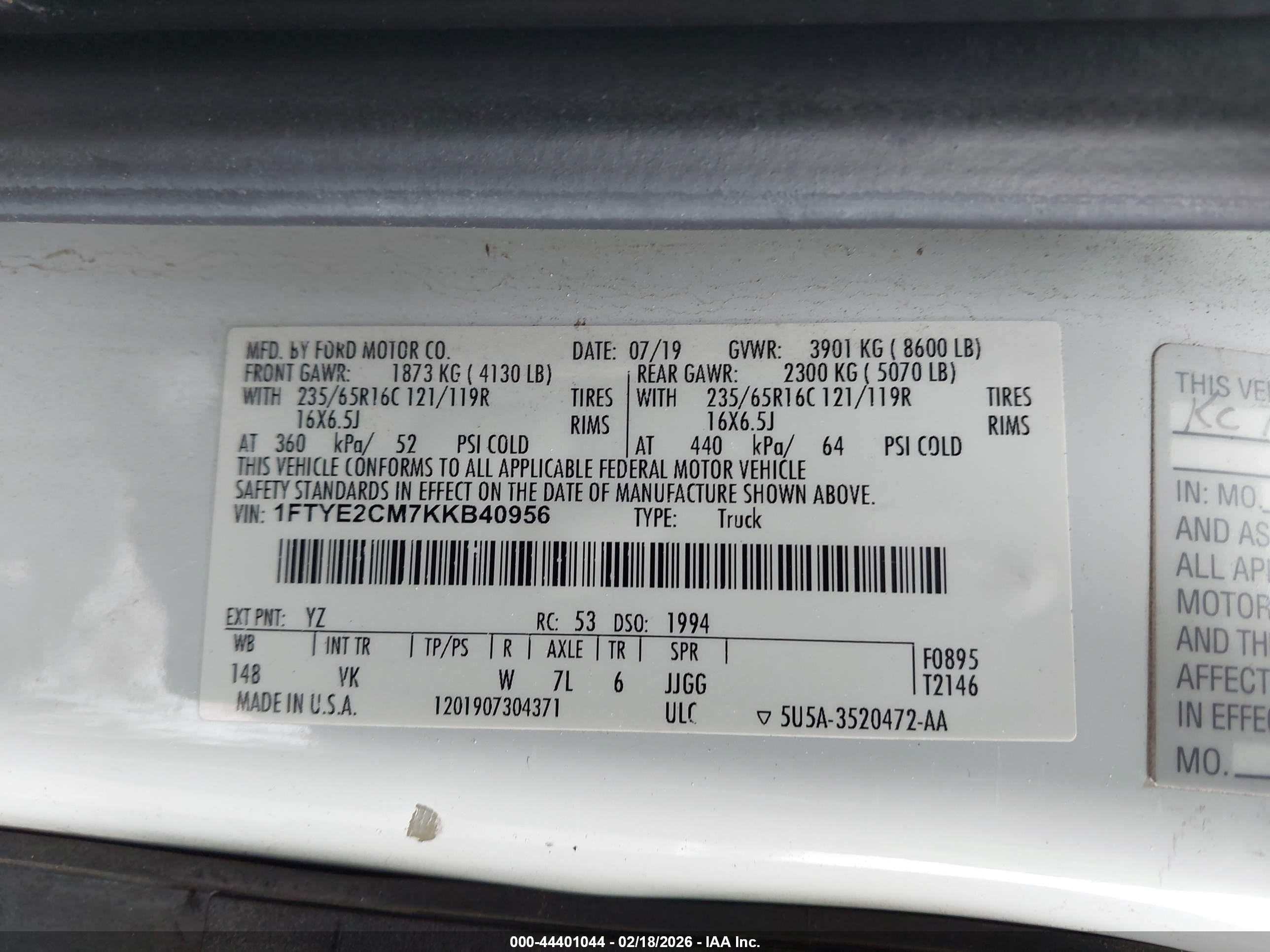 FORD TRANSIT-150 image 9