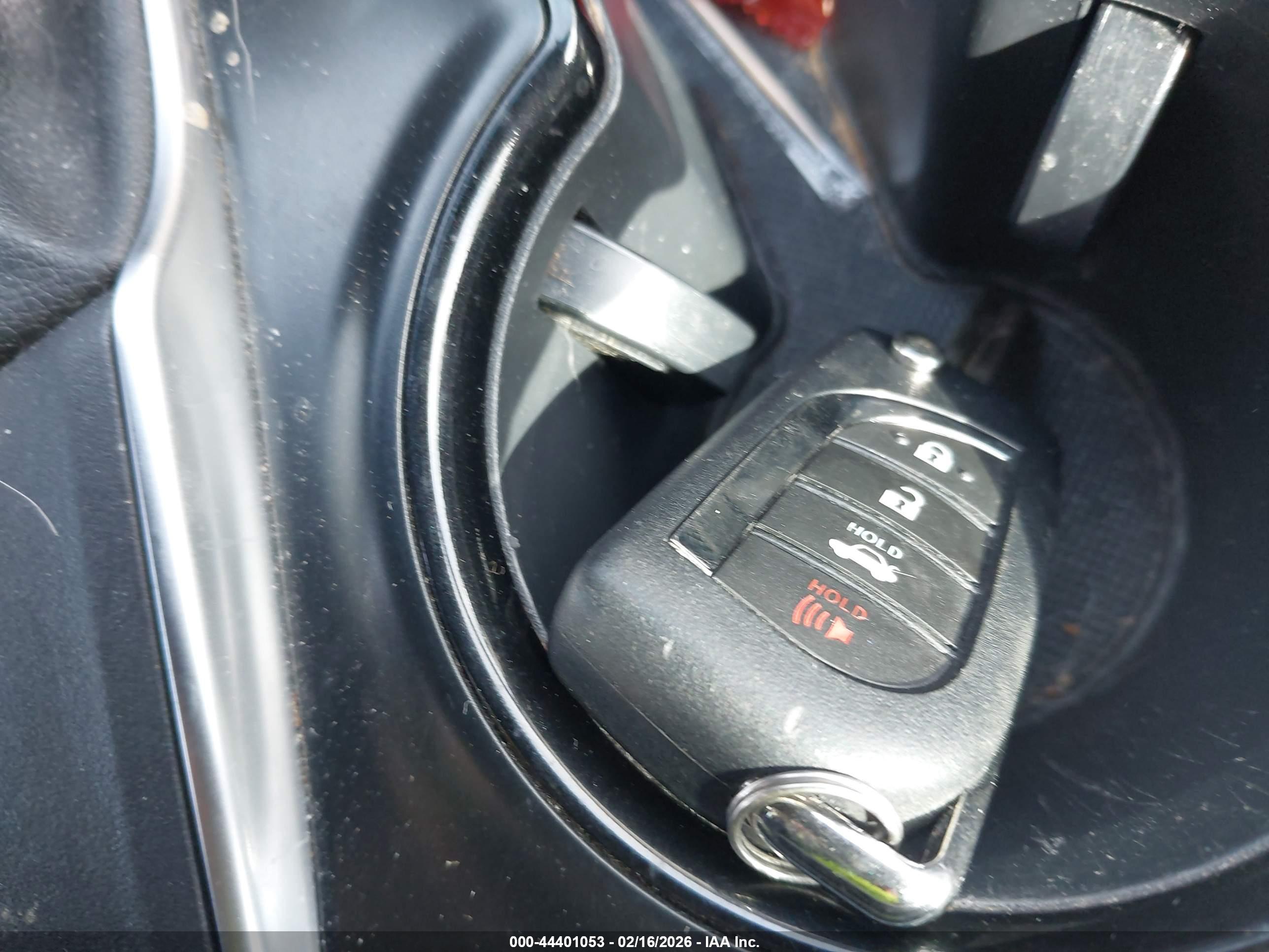 TOYOTA CAMRY image 11