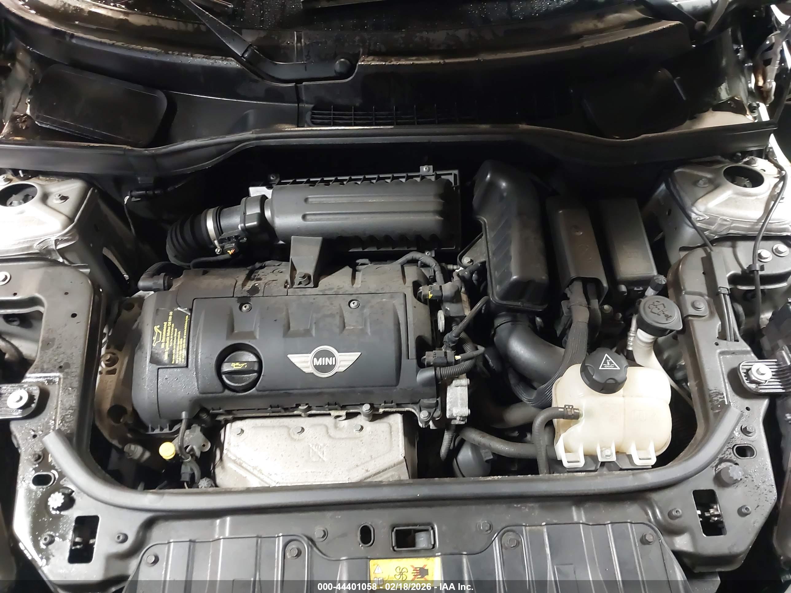 MINI COUNTRYMAN image 10