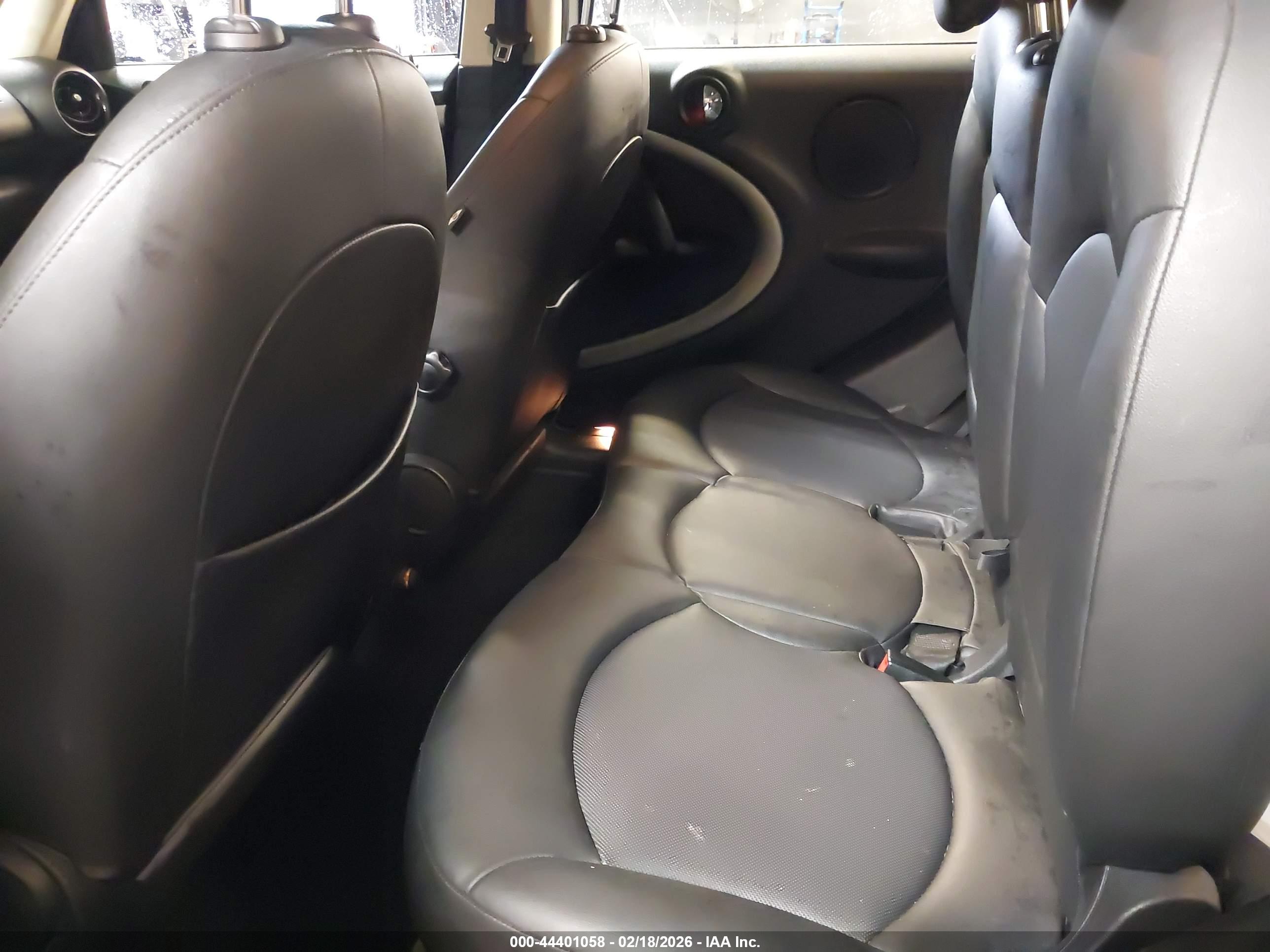 MINI COUNTRYMAN image 8