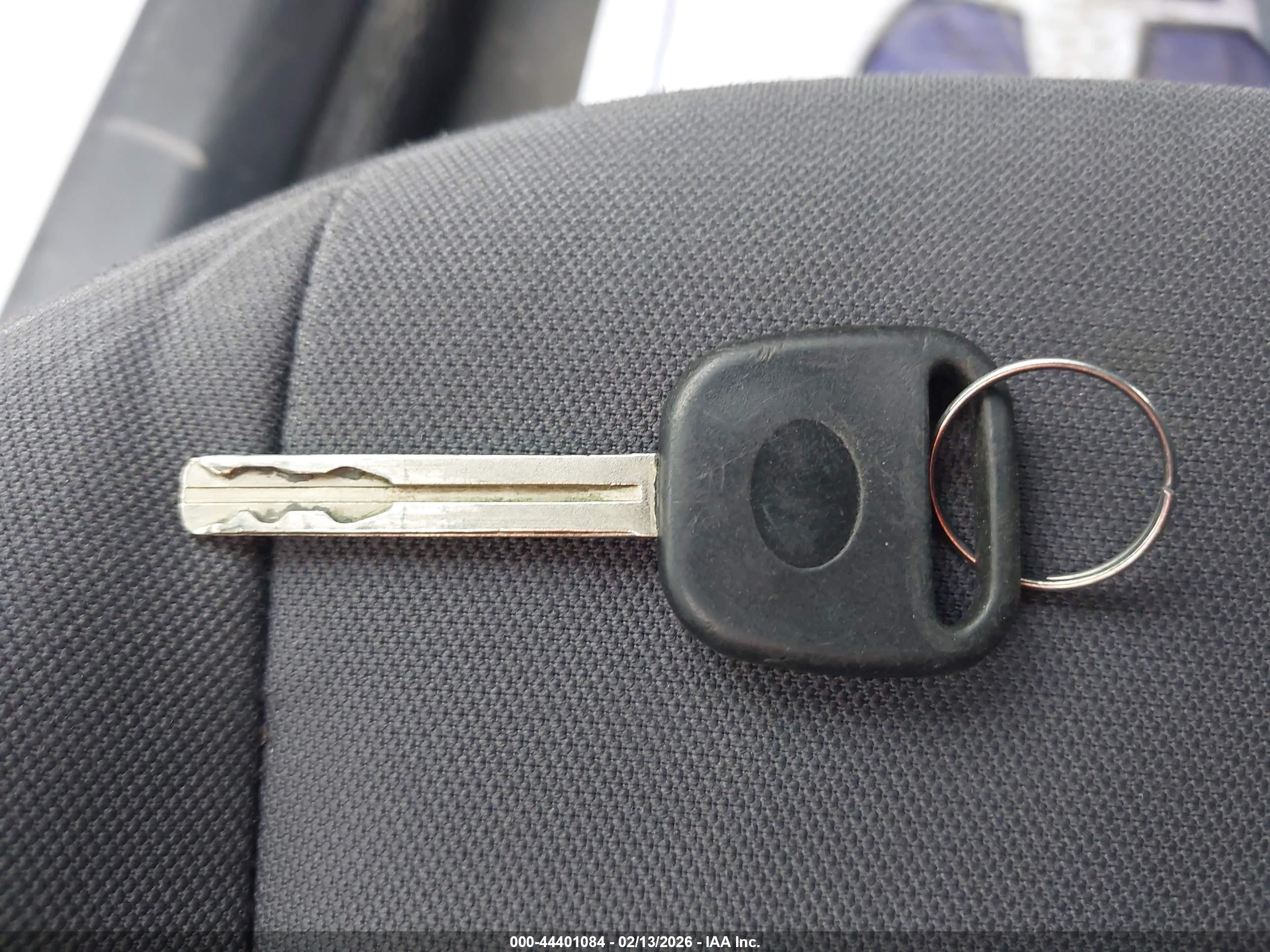 KIA RIO image 11