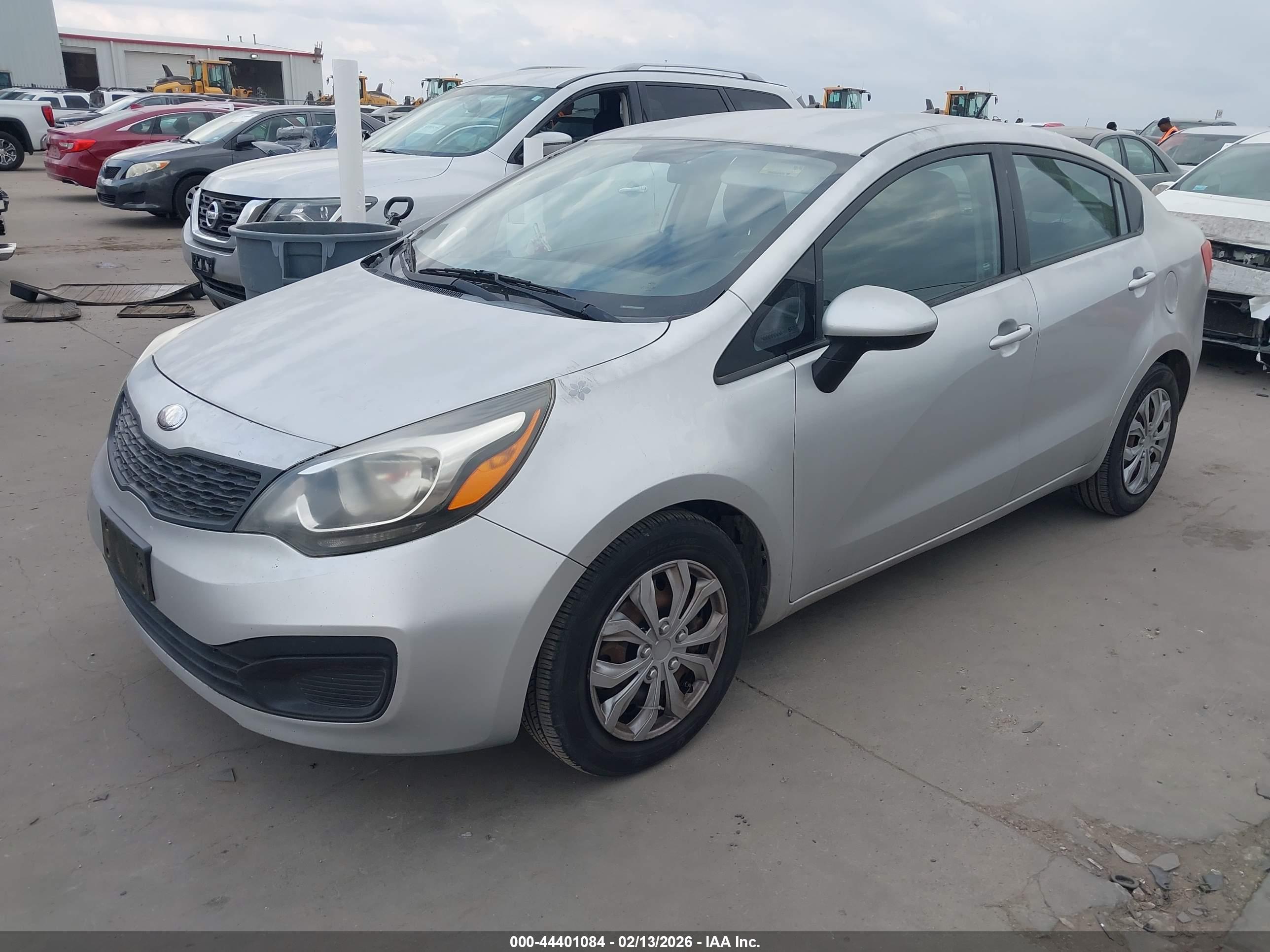 KIA RIO image 2