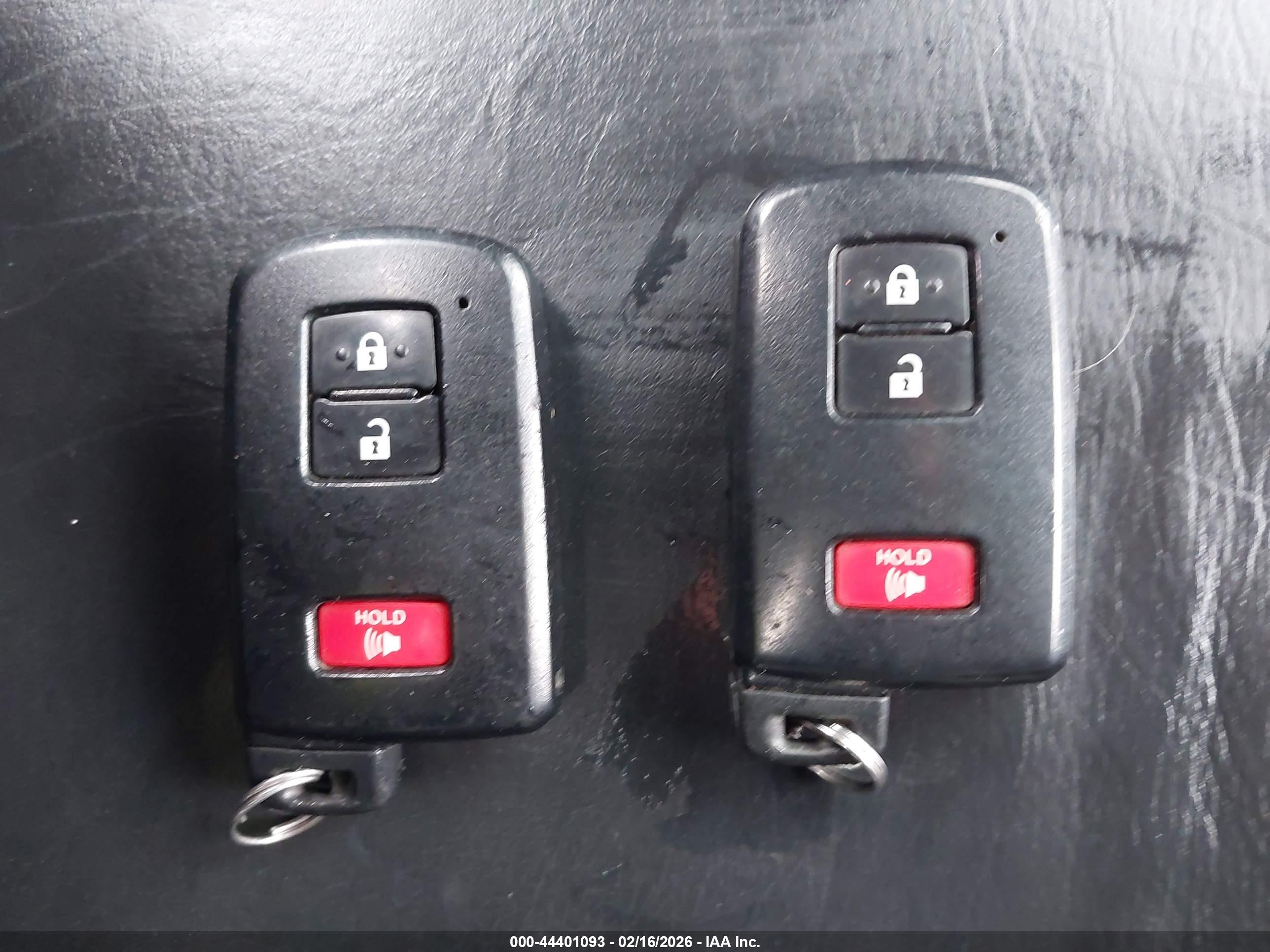 TOYOTA 4RUNNER image 11
