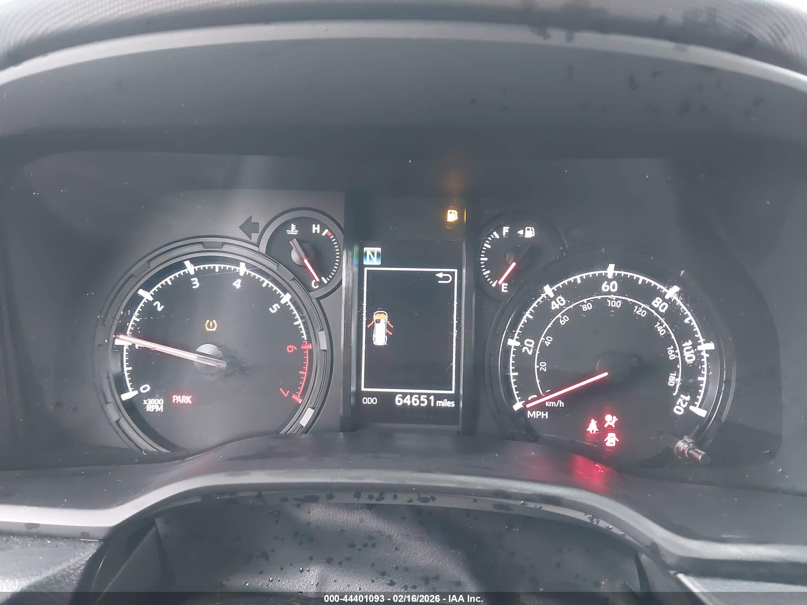 TOYOTA 4RUNNER image 7