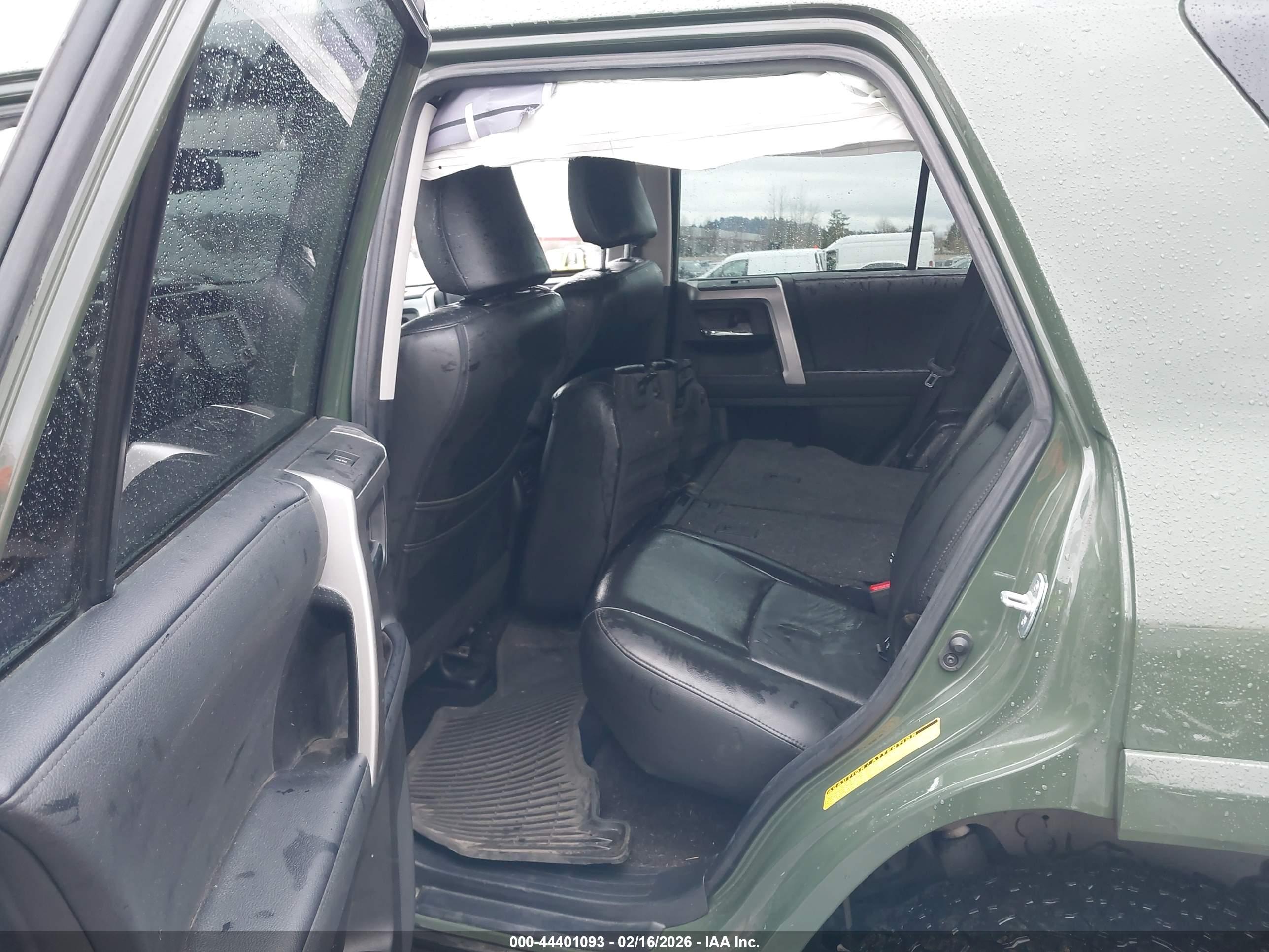 TOYOTA 4RUNNER image 8