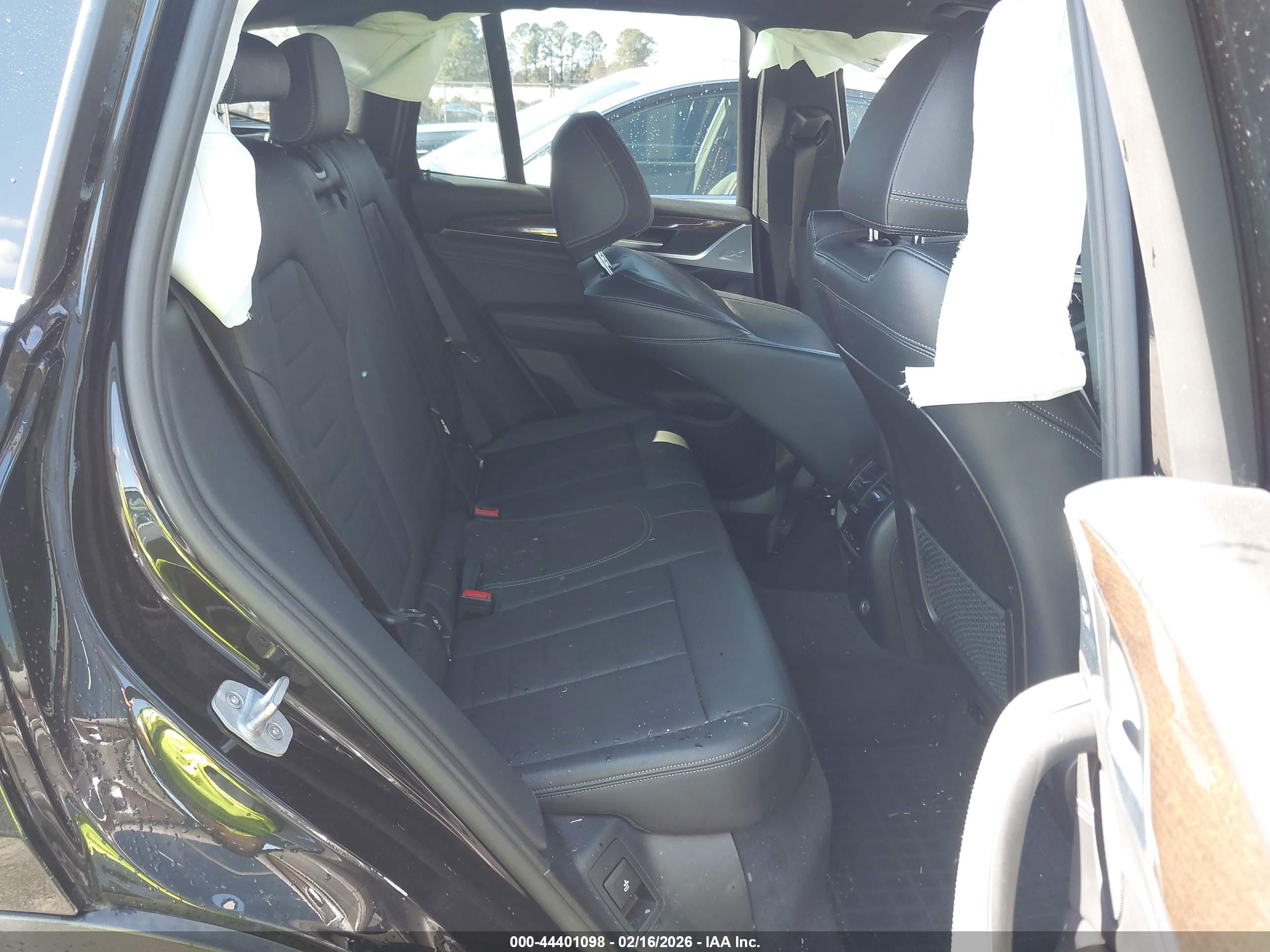 BMW X3 image 8