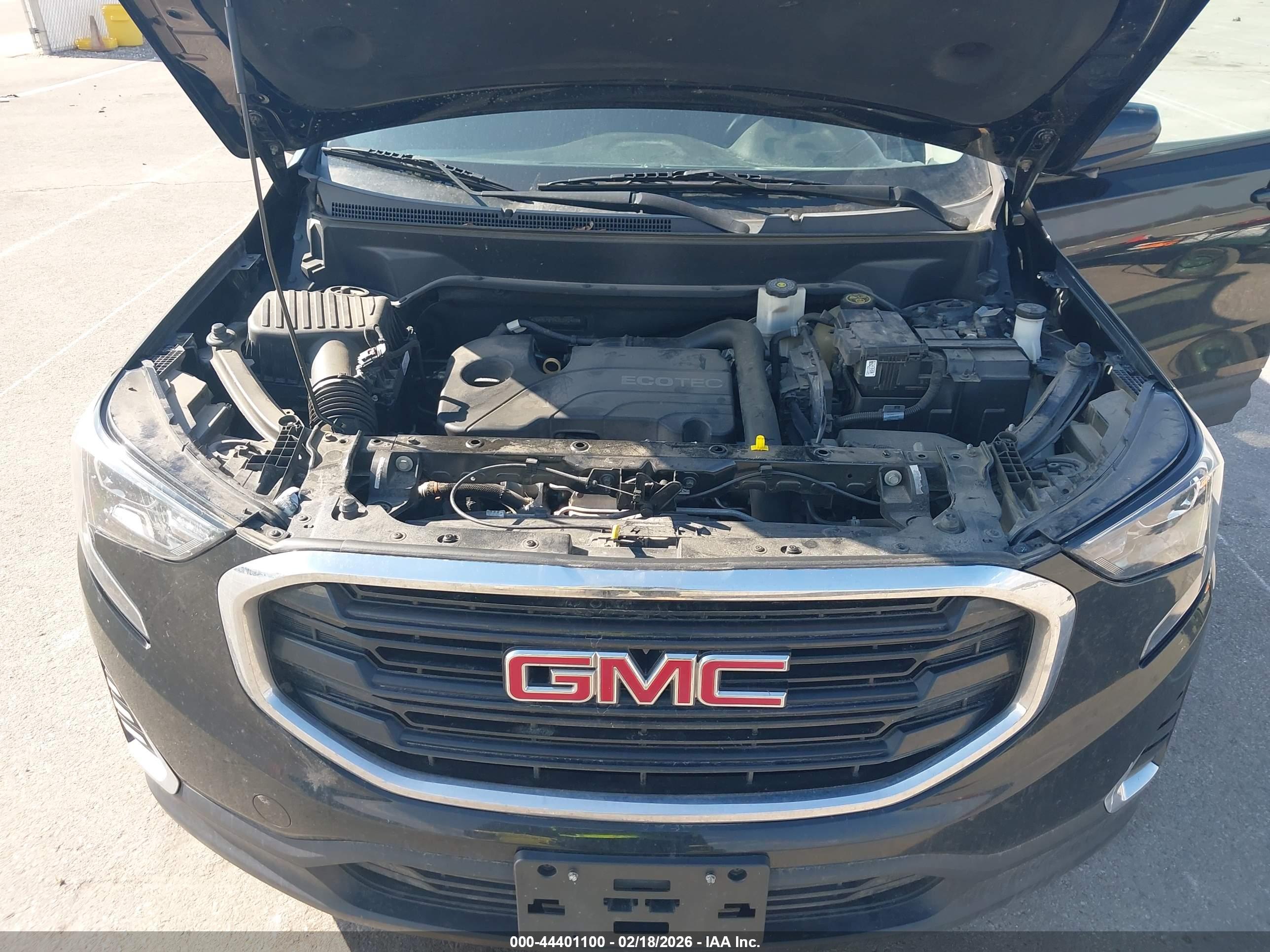 GMC TERRAIN image 10