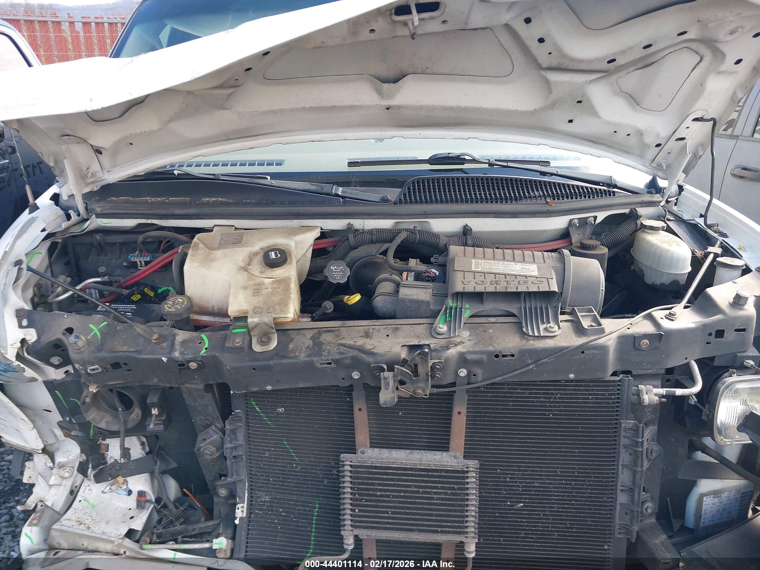 CHEVROLET EXPRESS image 10