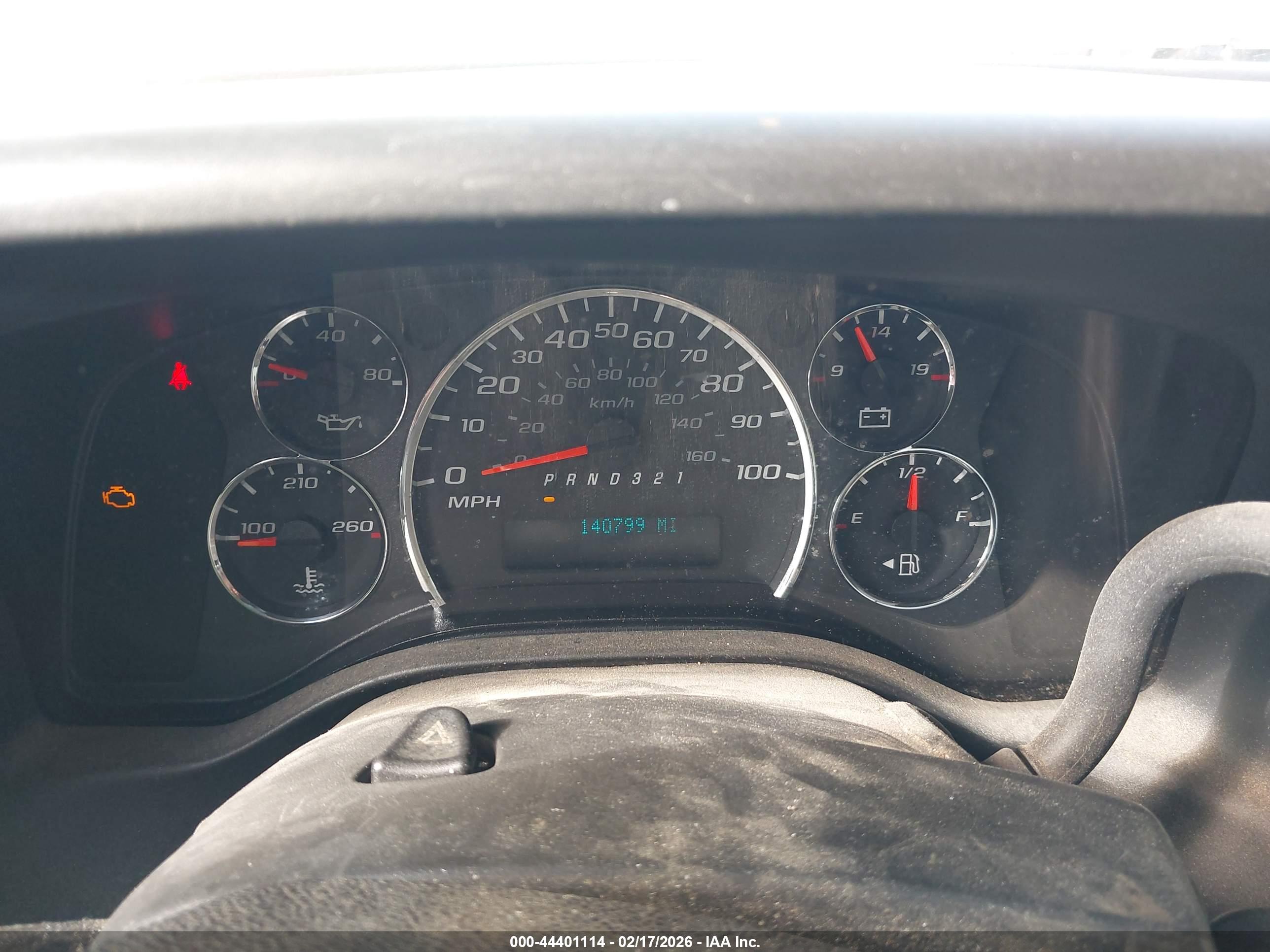 CHEVROLET EXPRESS image 6