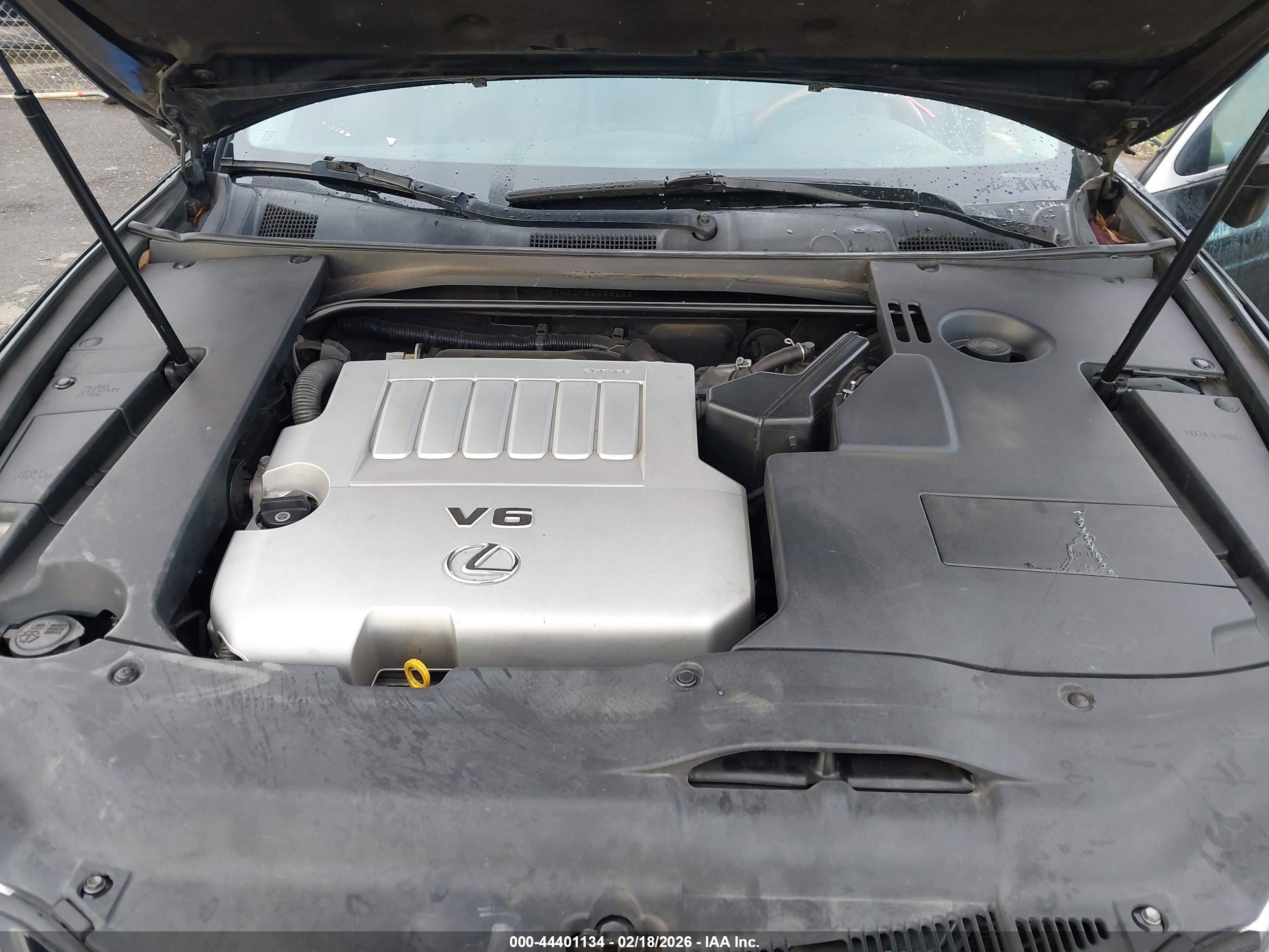 LEXUS ES image 10