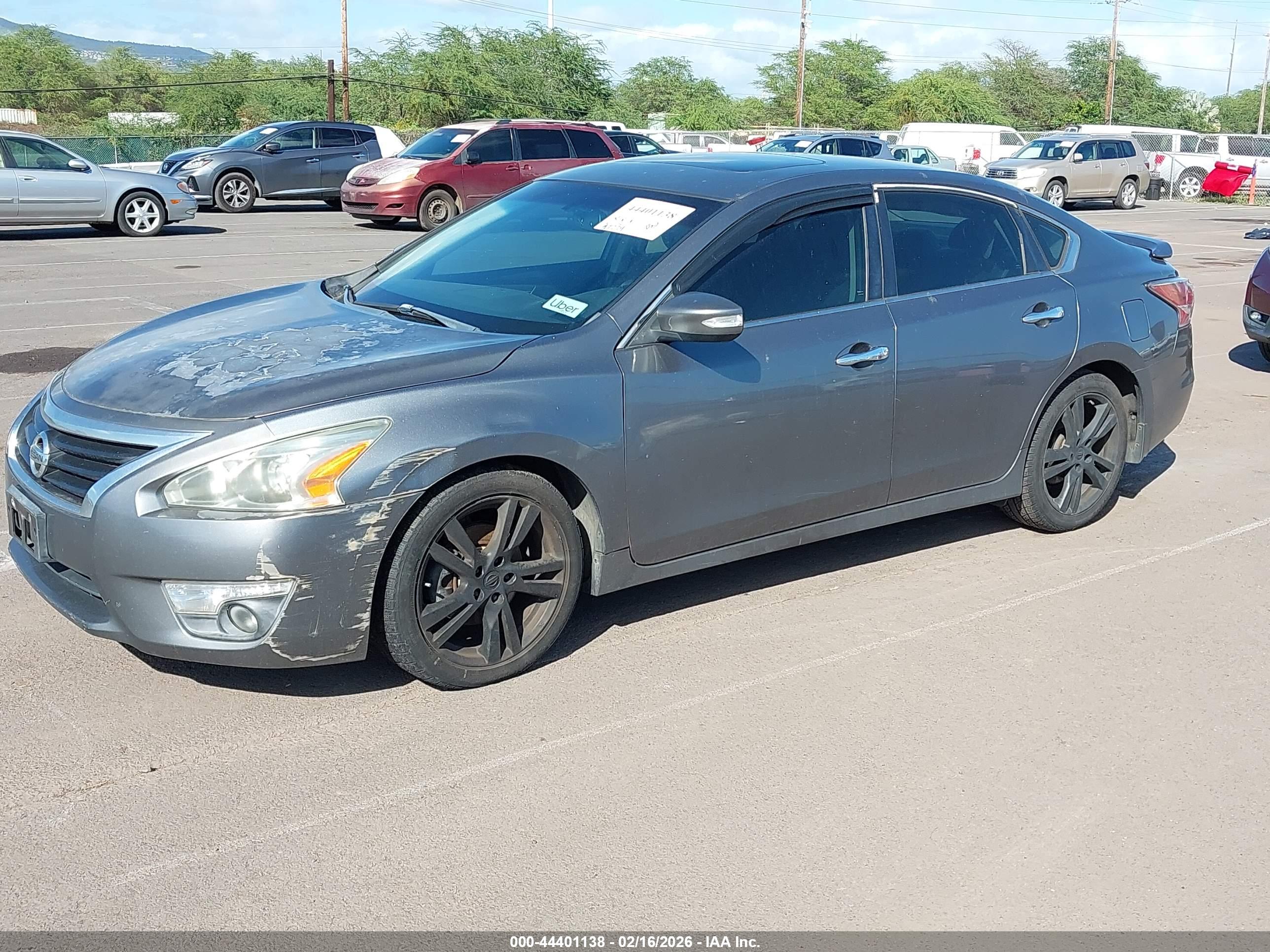 NISSAN ALTIMA image 2