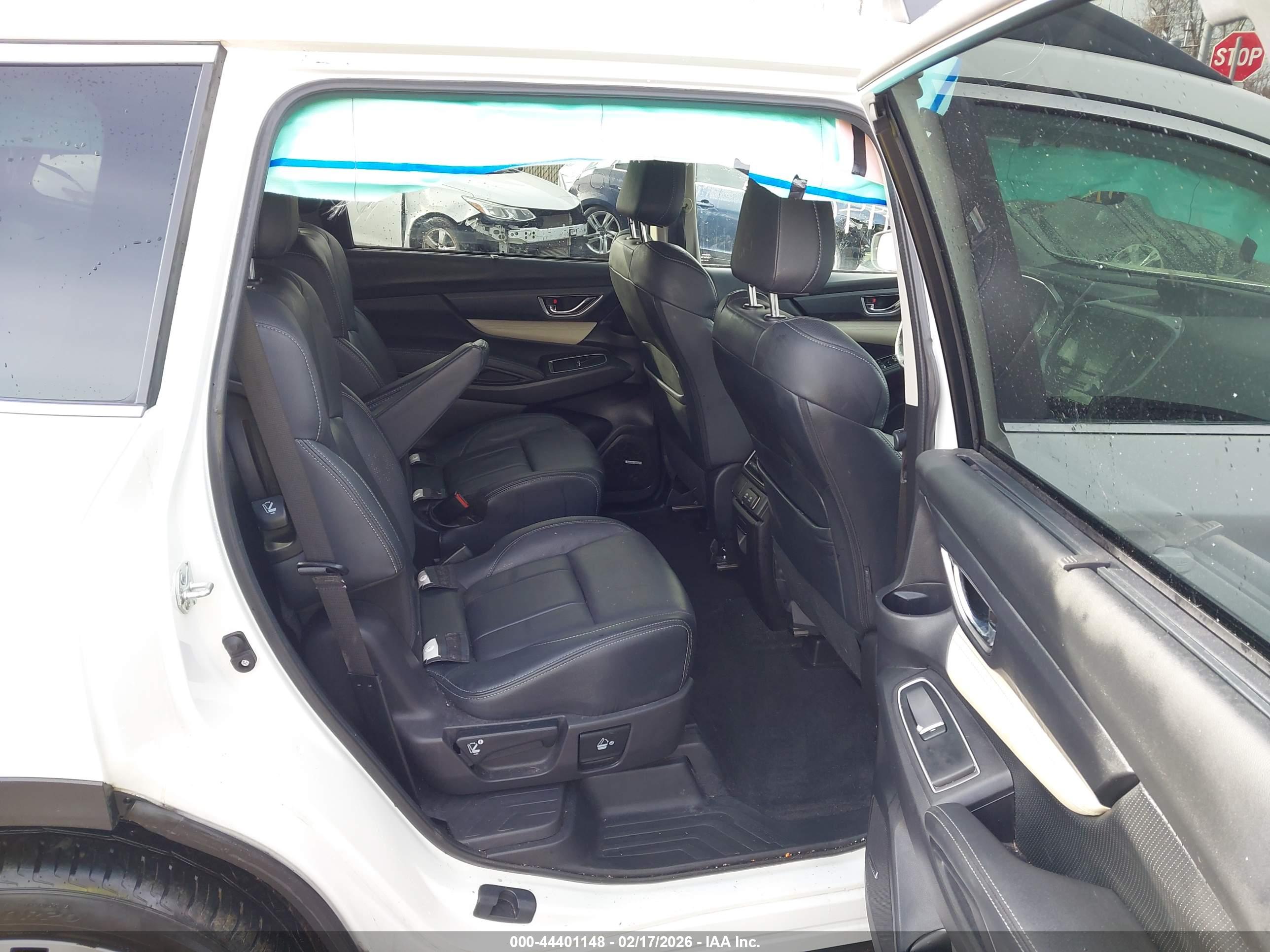SUBARU ASCENT image 8