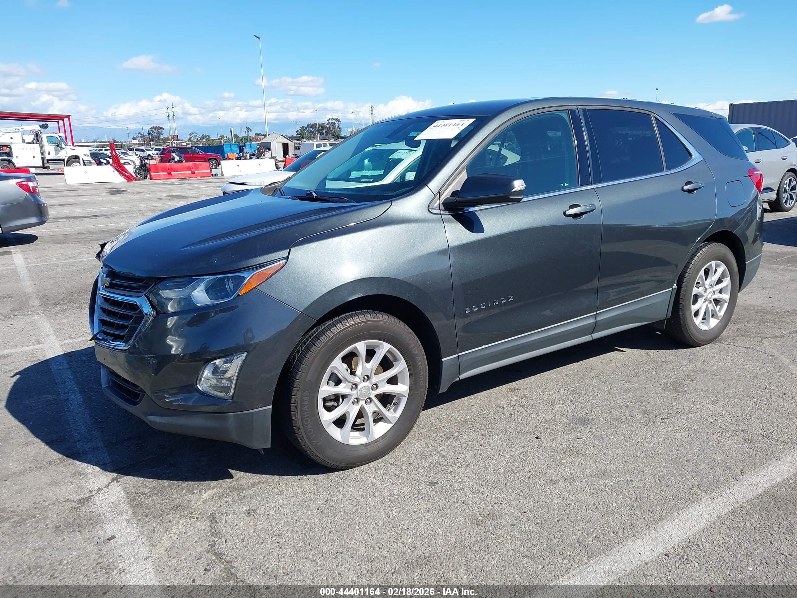CHEVROLET EQUINOX image 2