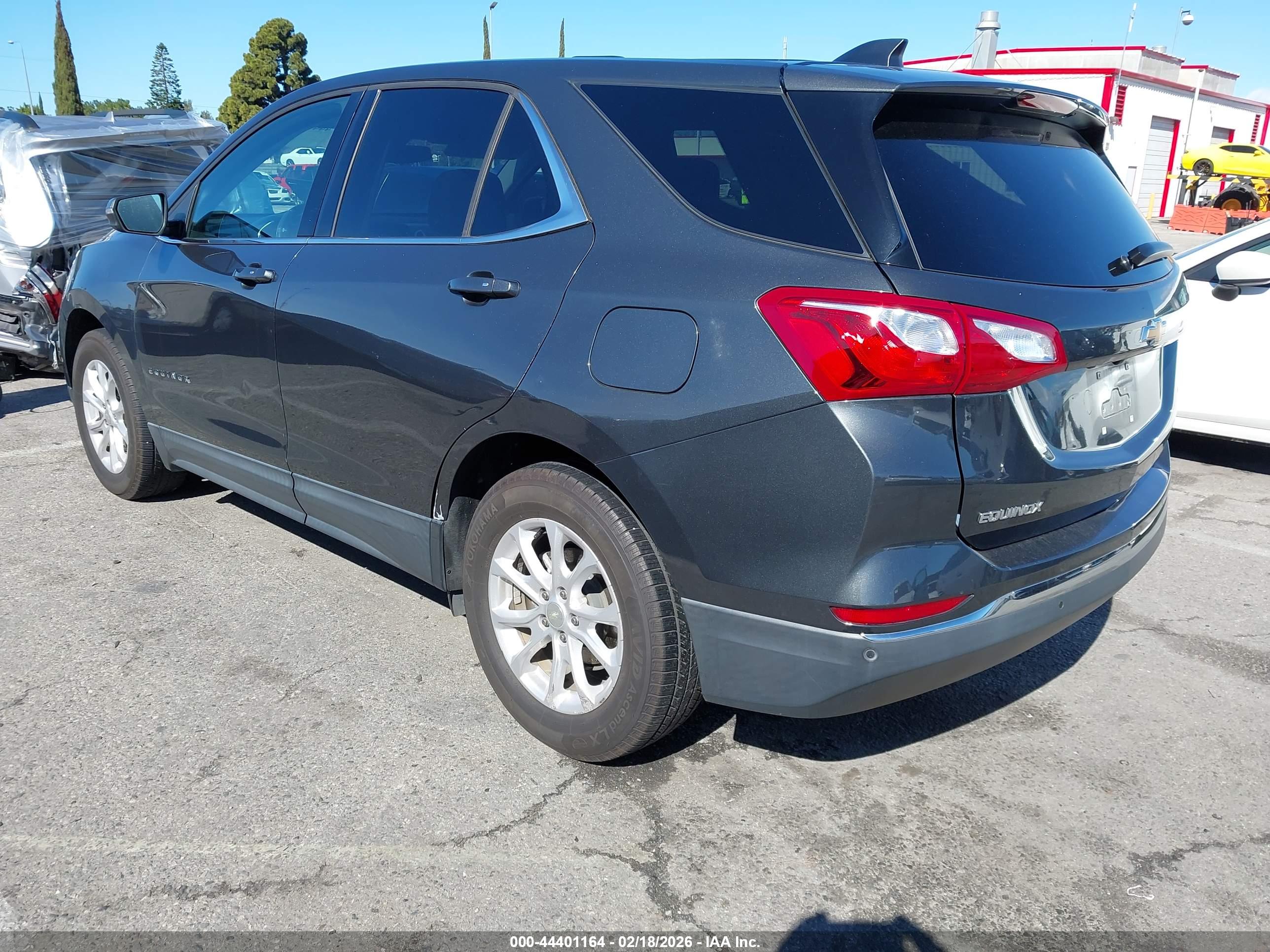 CHEVROLET EQUINOX image 3