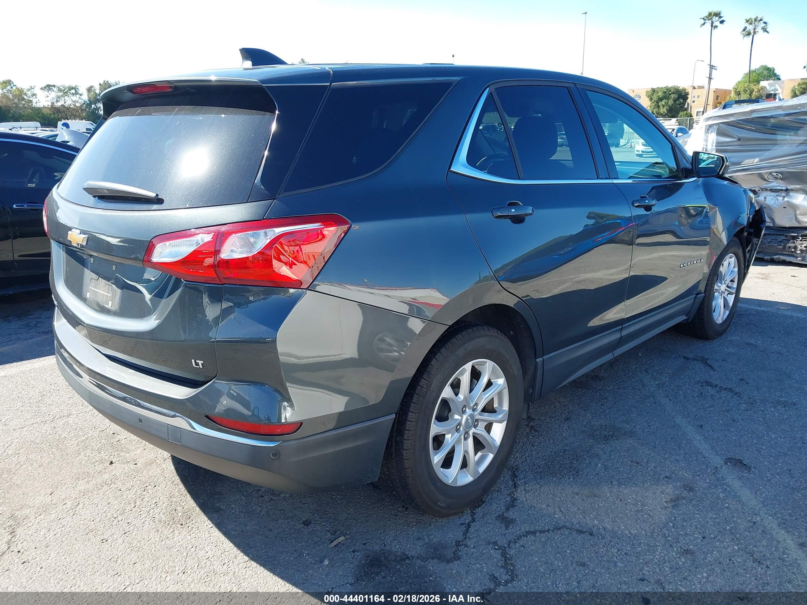 CHEVROLET EQUINOX image 4