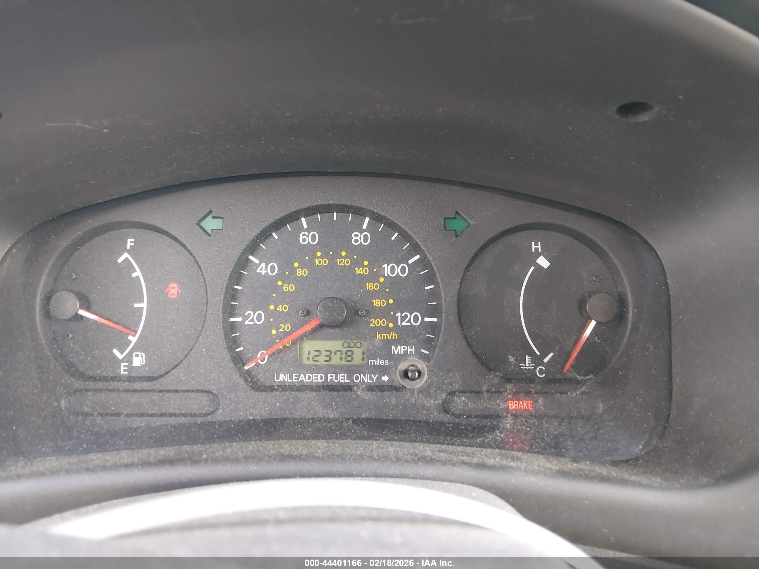 MITSUBISHI MIRAGE image 7