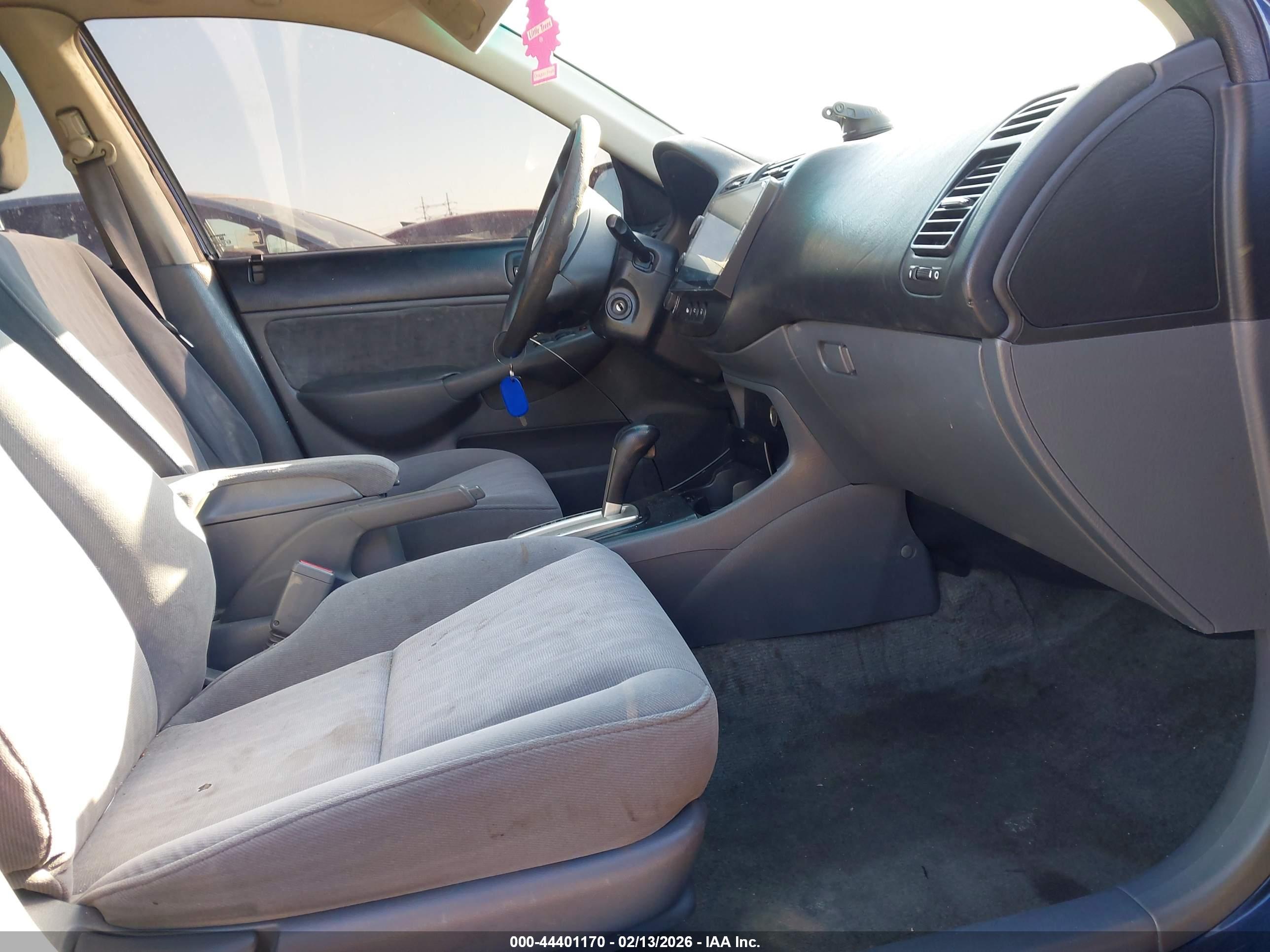 HONDA CIVIC image 5