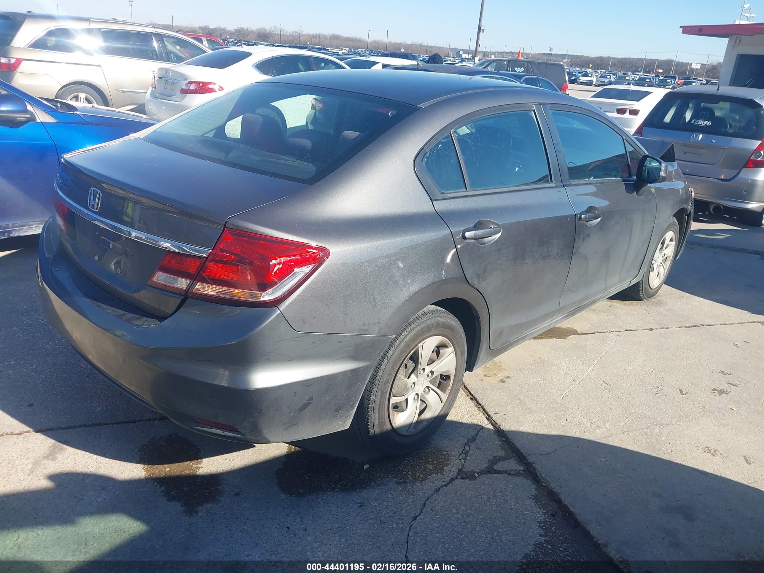 HONDA CIVIC image 4