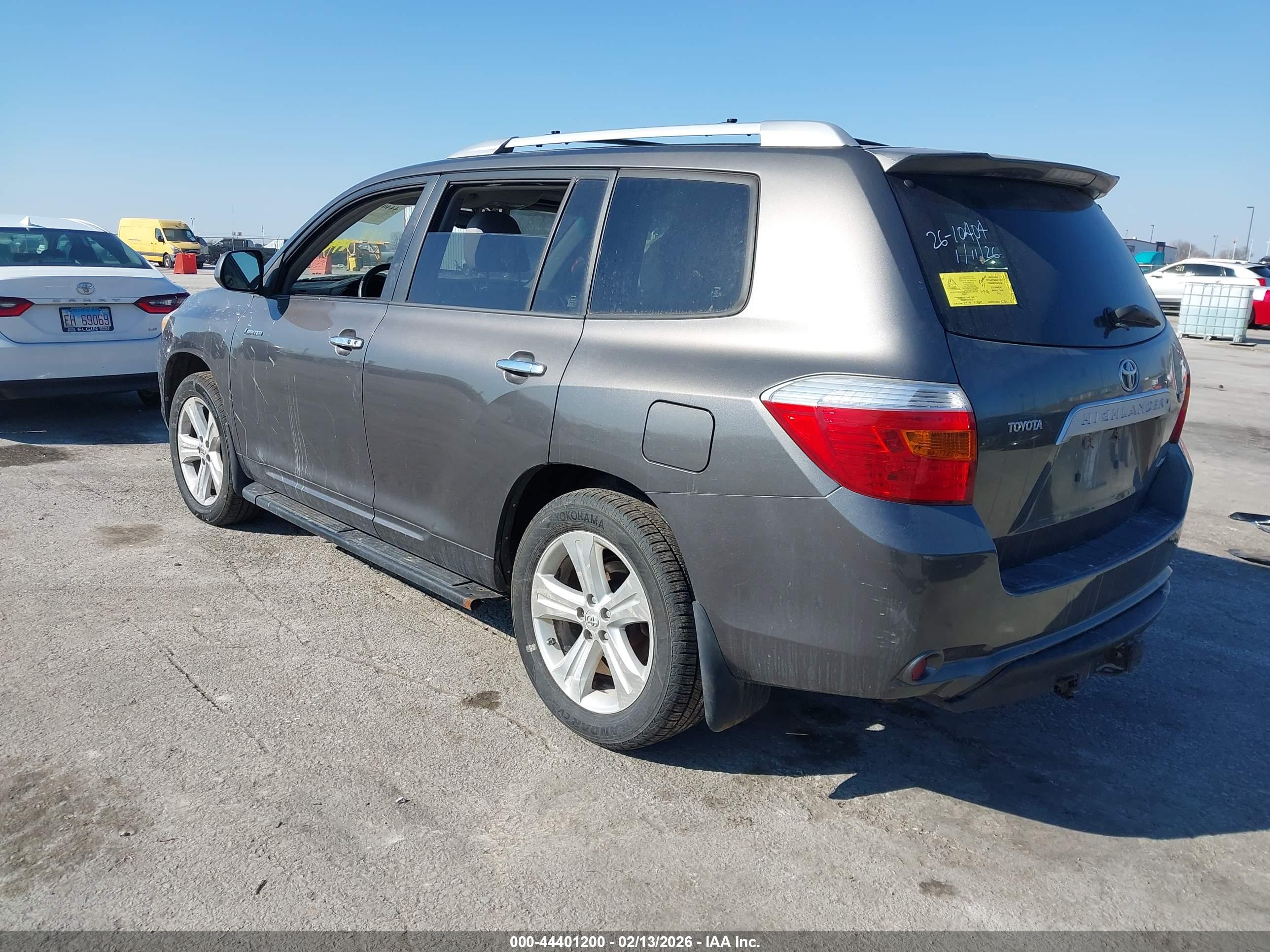 TOYOTA HIGHLANDER image 3