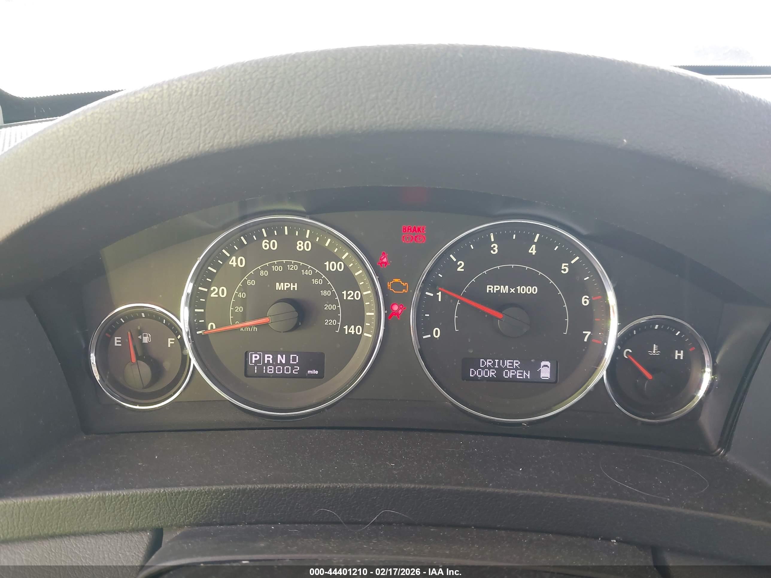 JEEP GRAND image 7