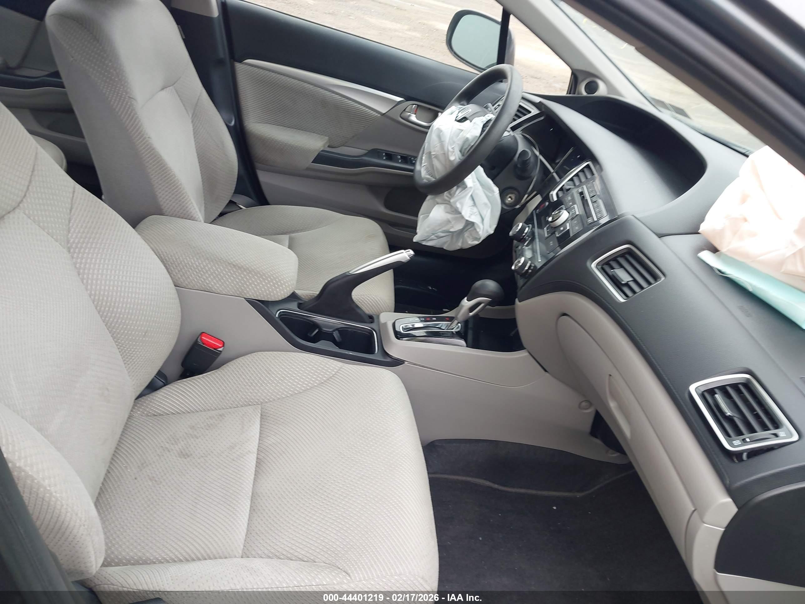 HONDA CIVIC image 5