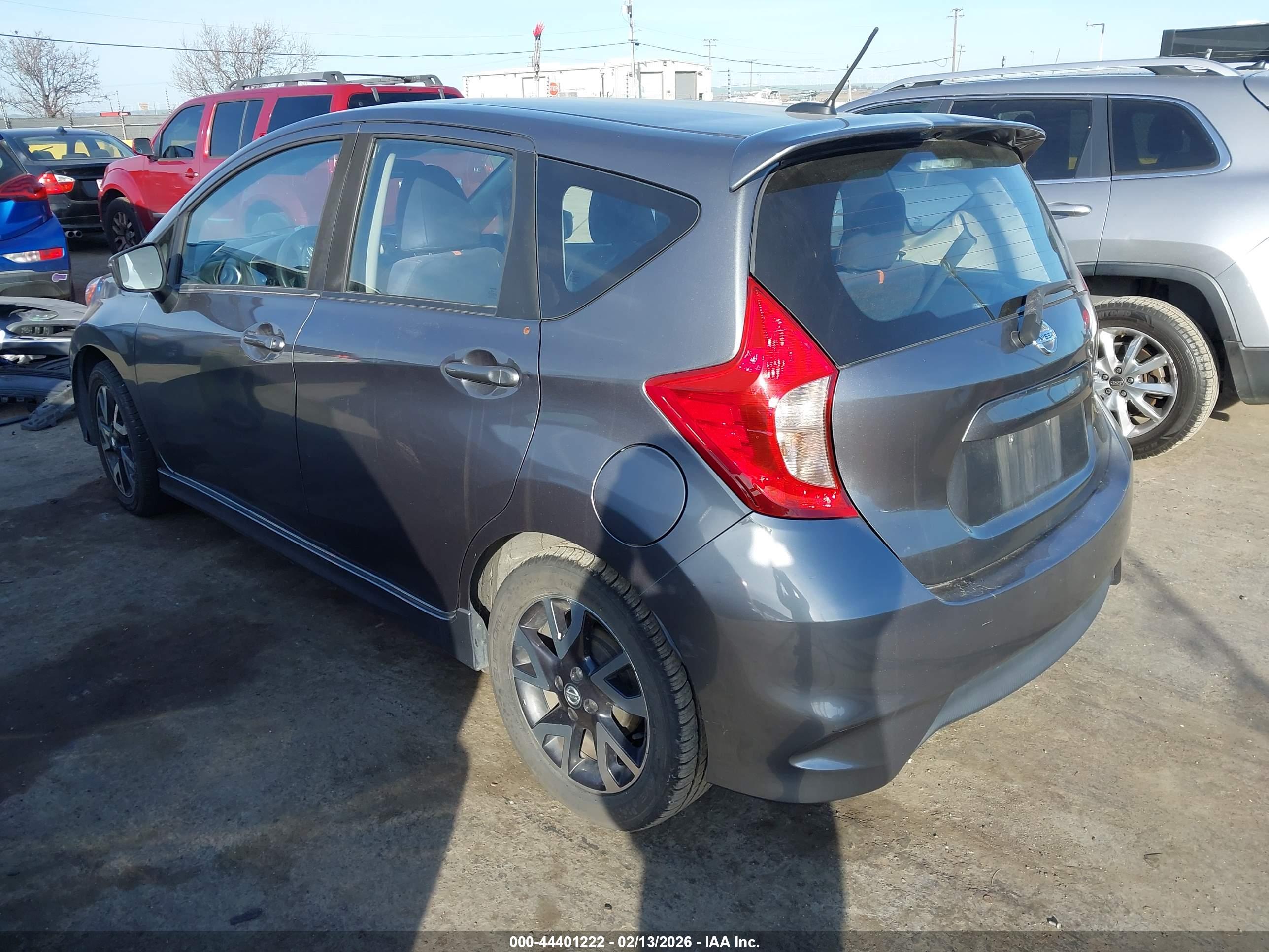 NISSAN VERSA image 3