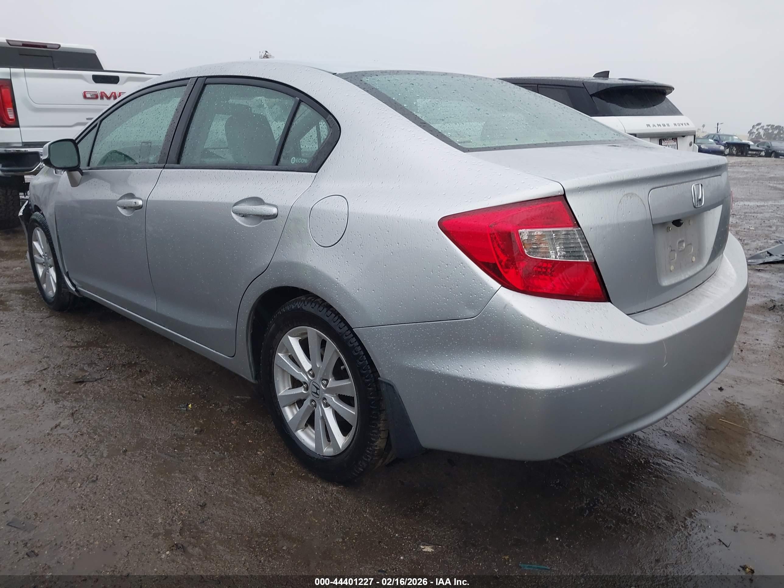 HONDA CIVIC image 3