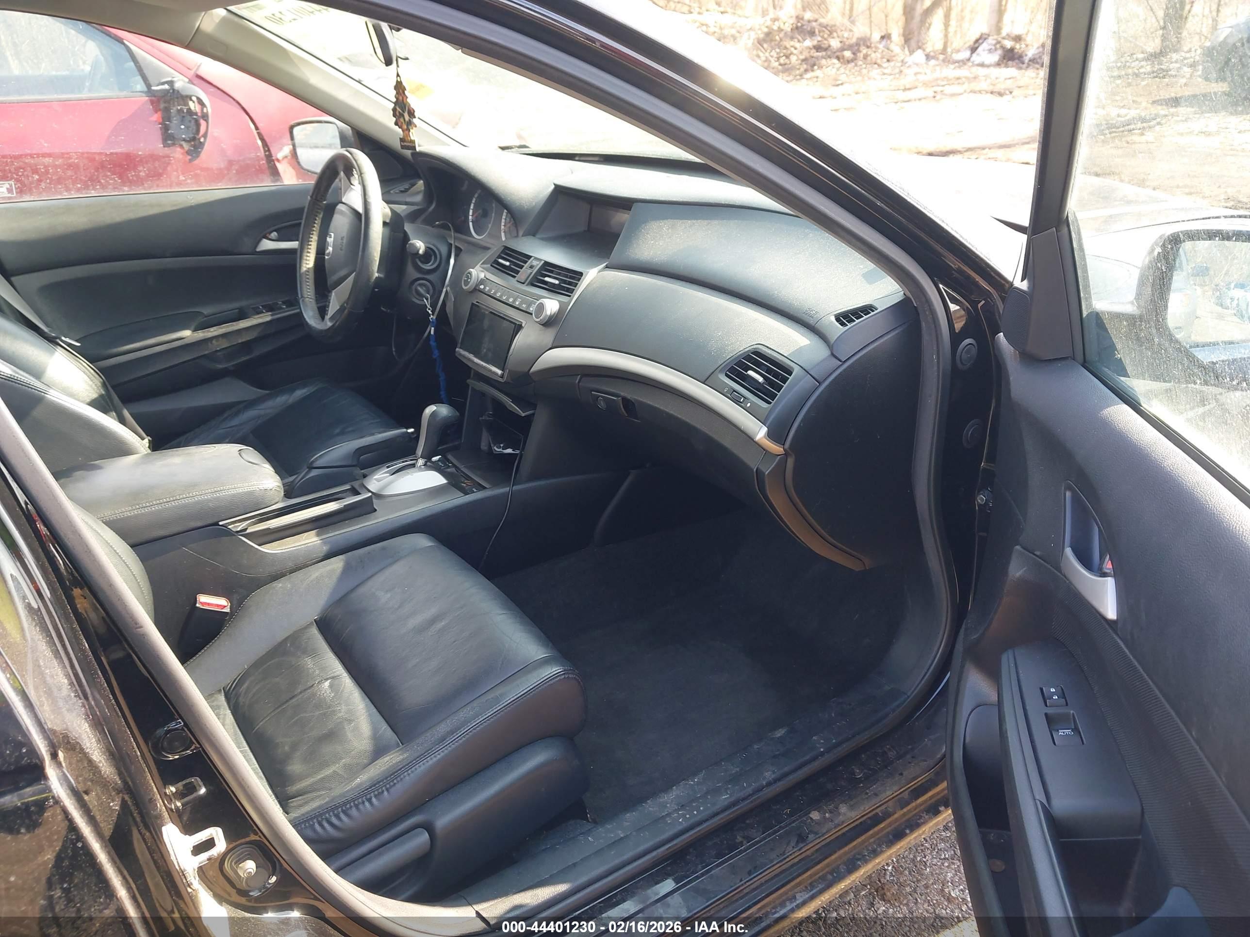 HONDA ACCORD image 5