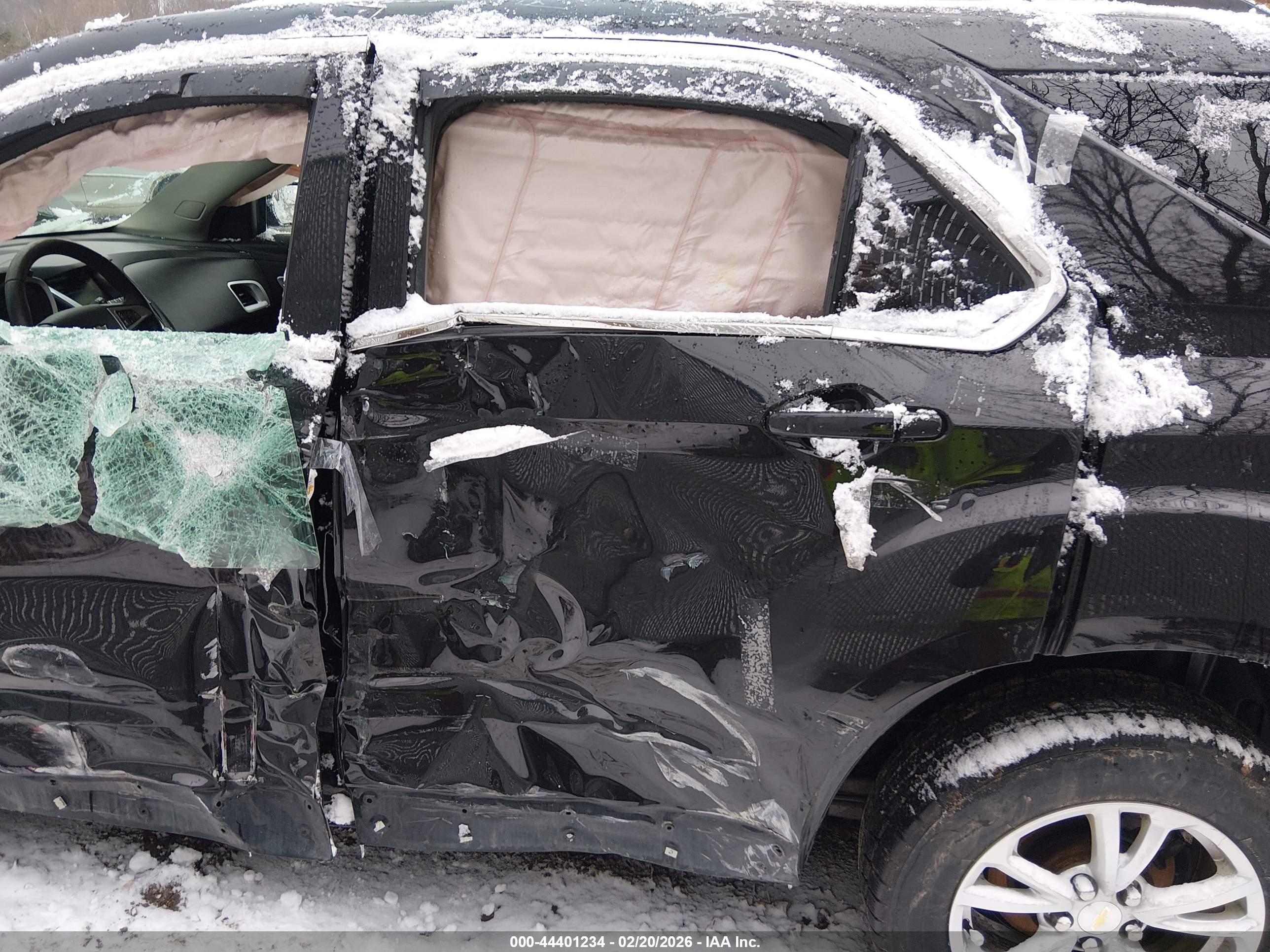 CHEVROLET EQUINOX image 6