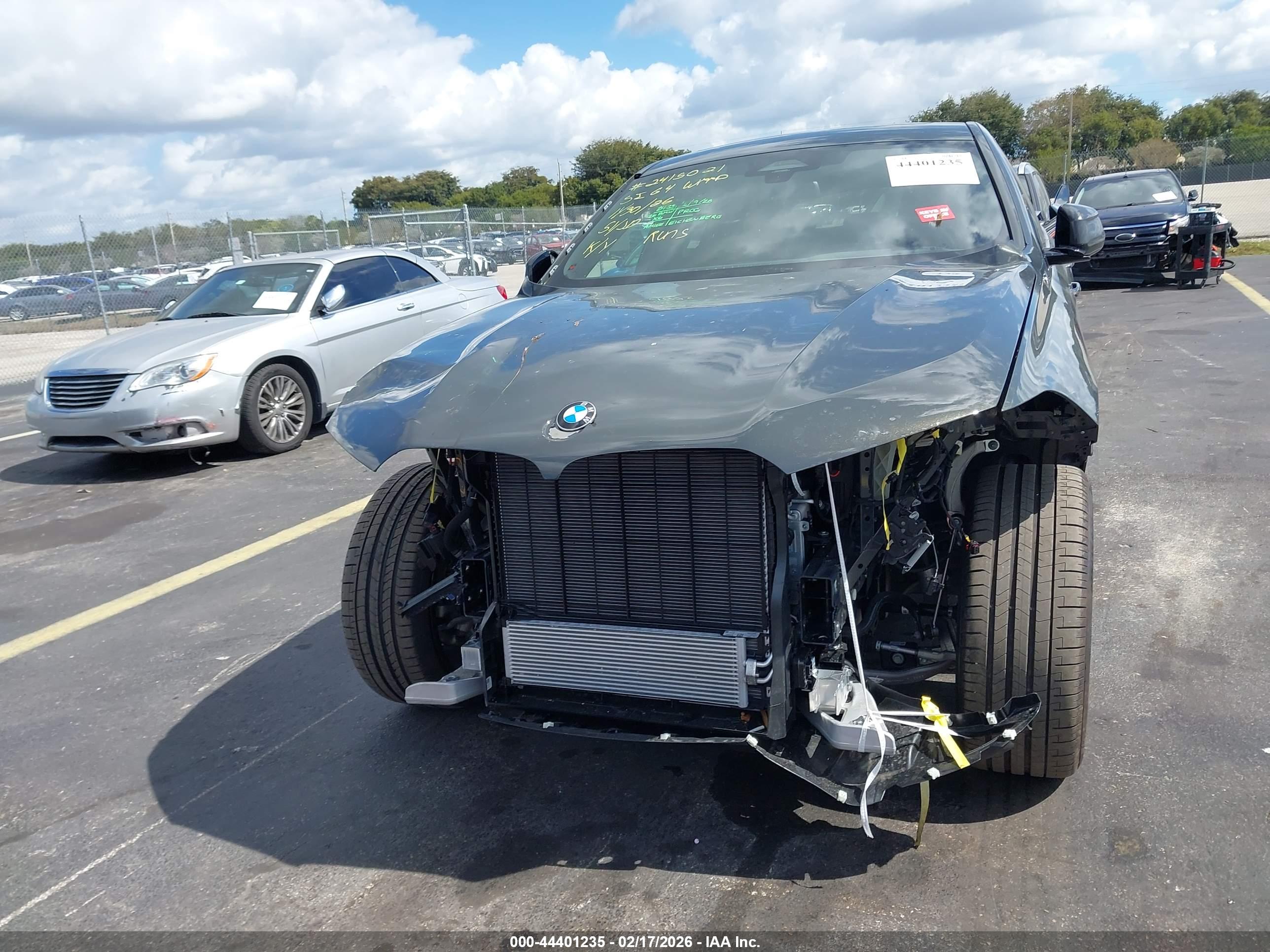 BMW X6 image 6