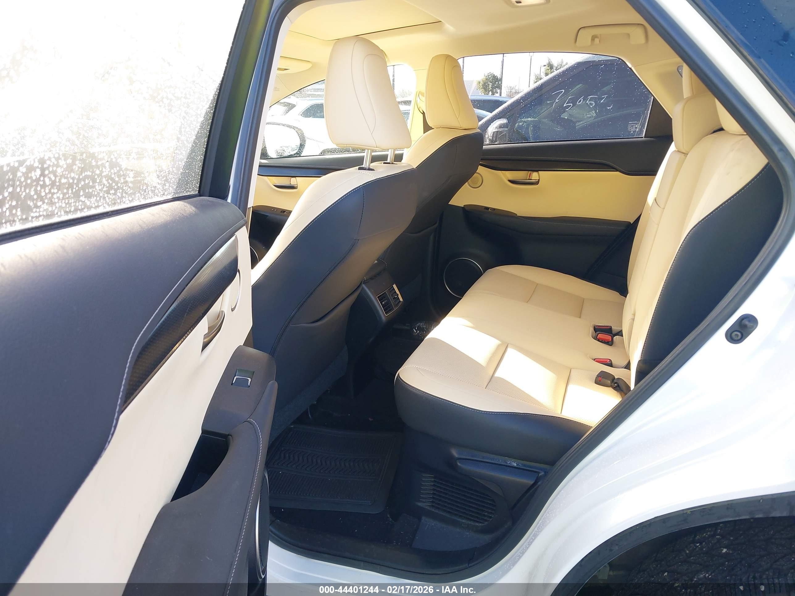 LEXUS NX image 8