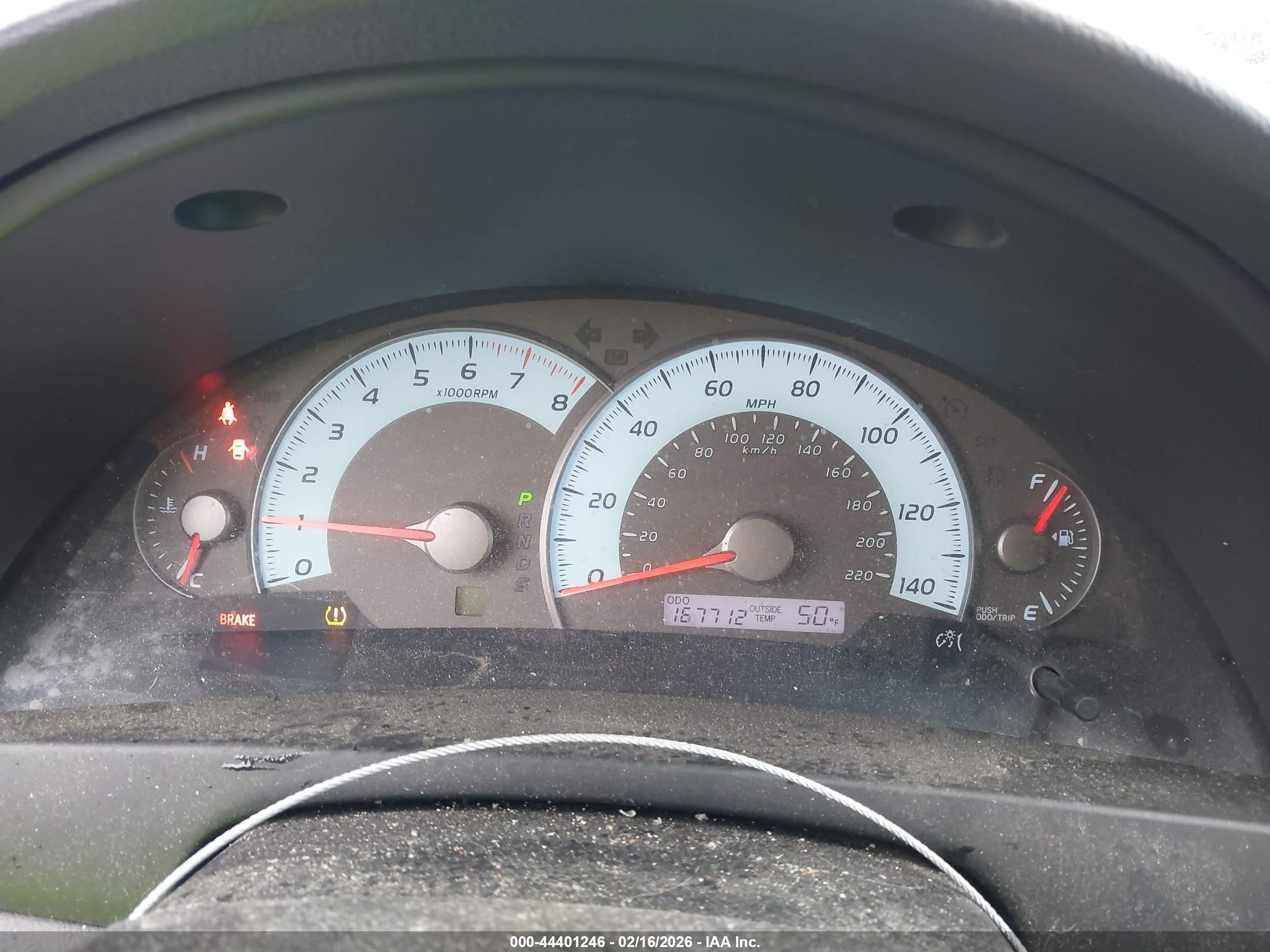 TOYOTA CAMRY image 7
