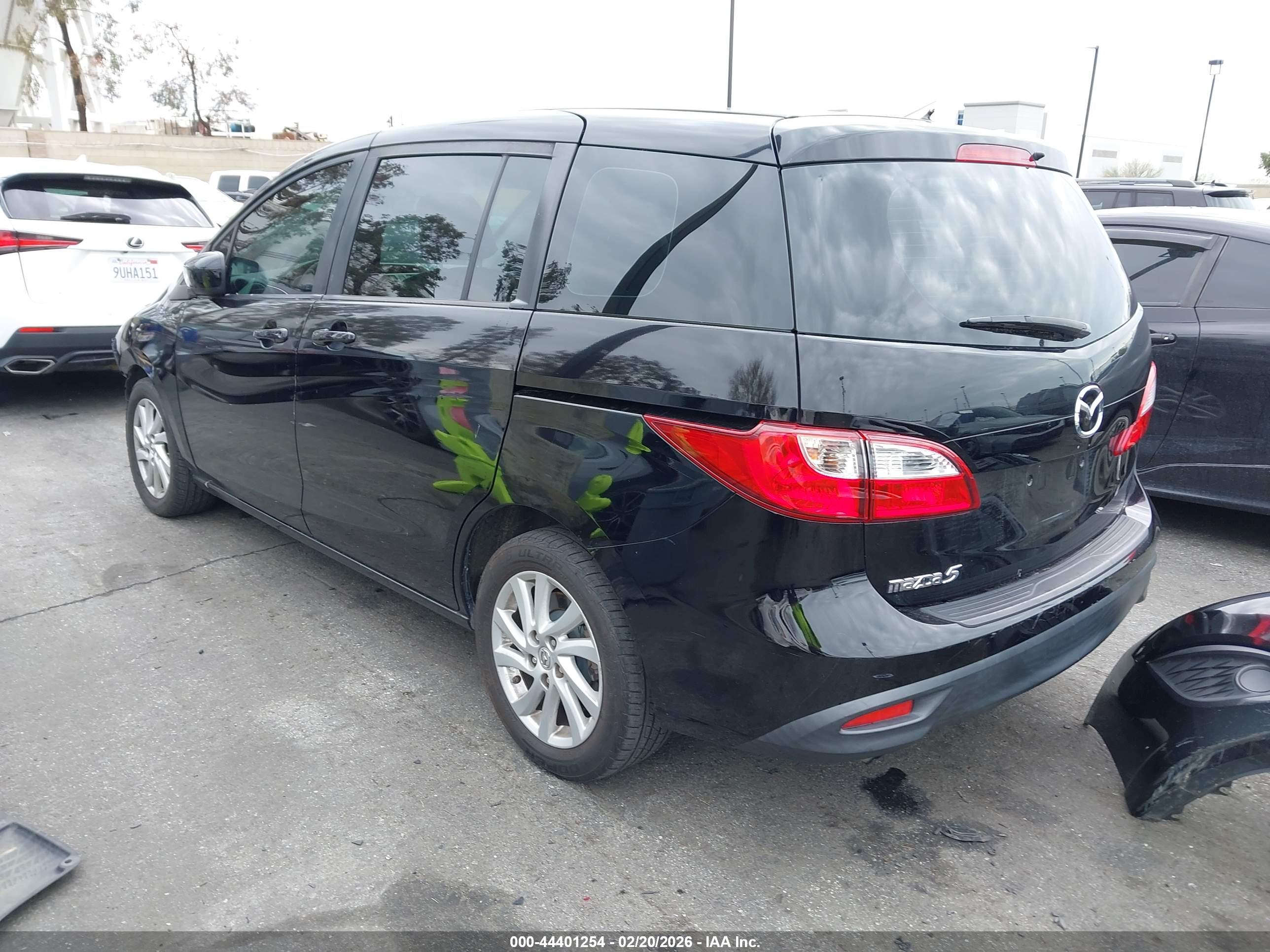MAZDA MAZDA5 image 3
