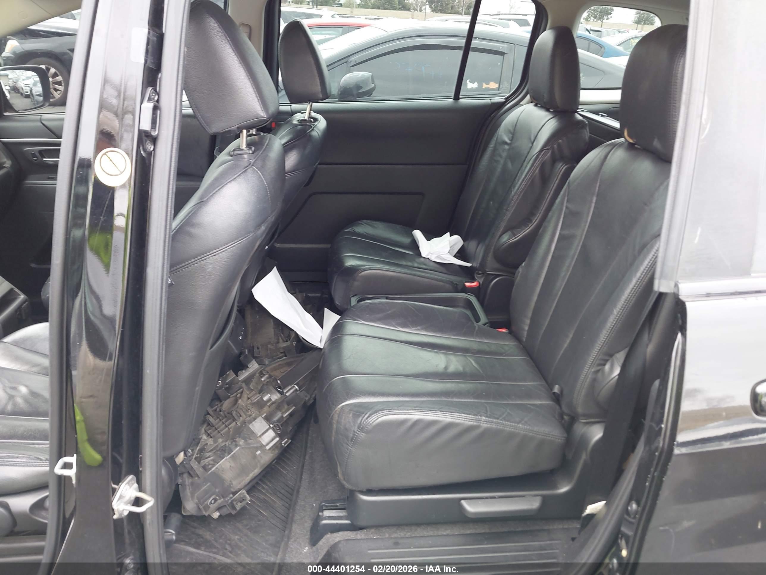 MAZDA MAZDA5 image 8