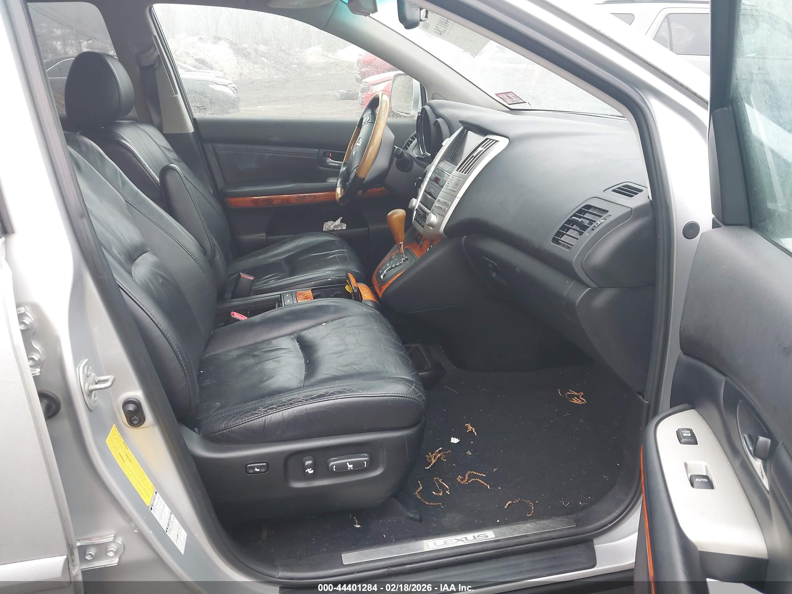 LEXUS RX image 5