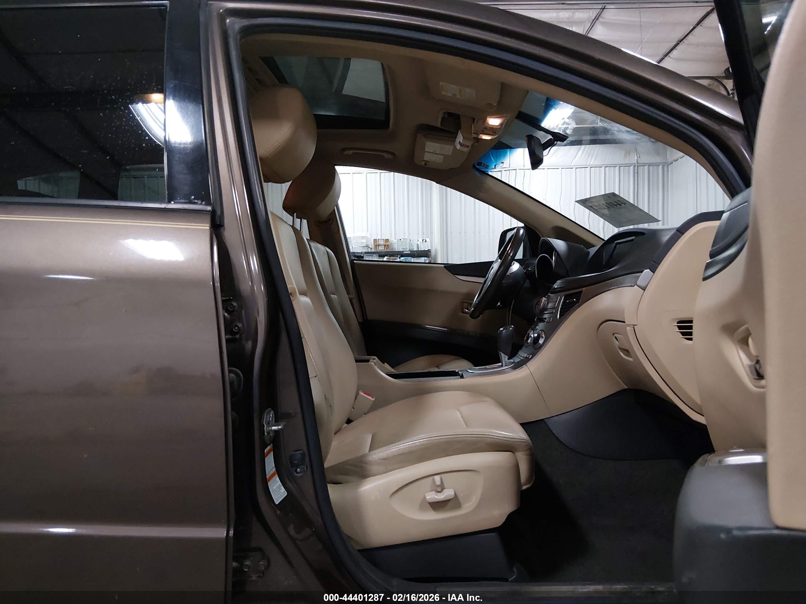 SUBARU TRIBECA image 5